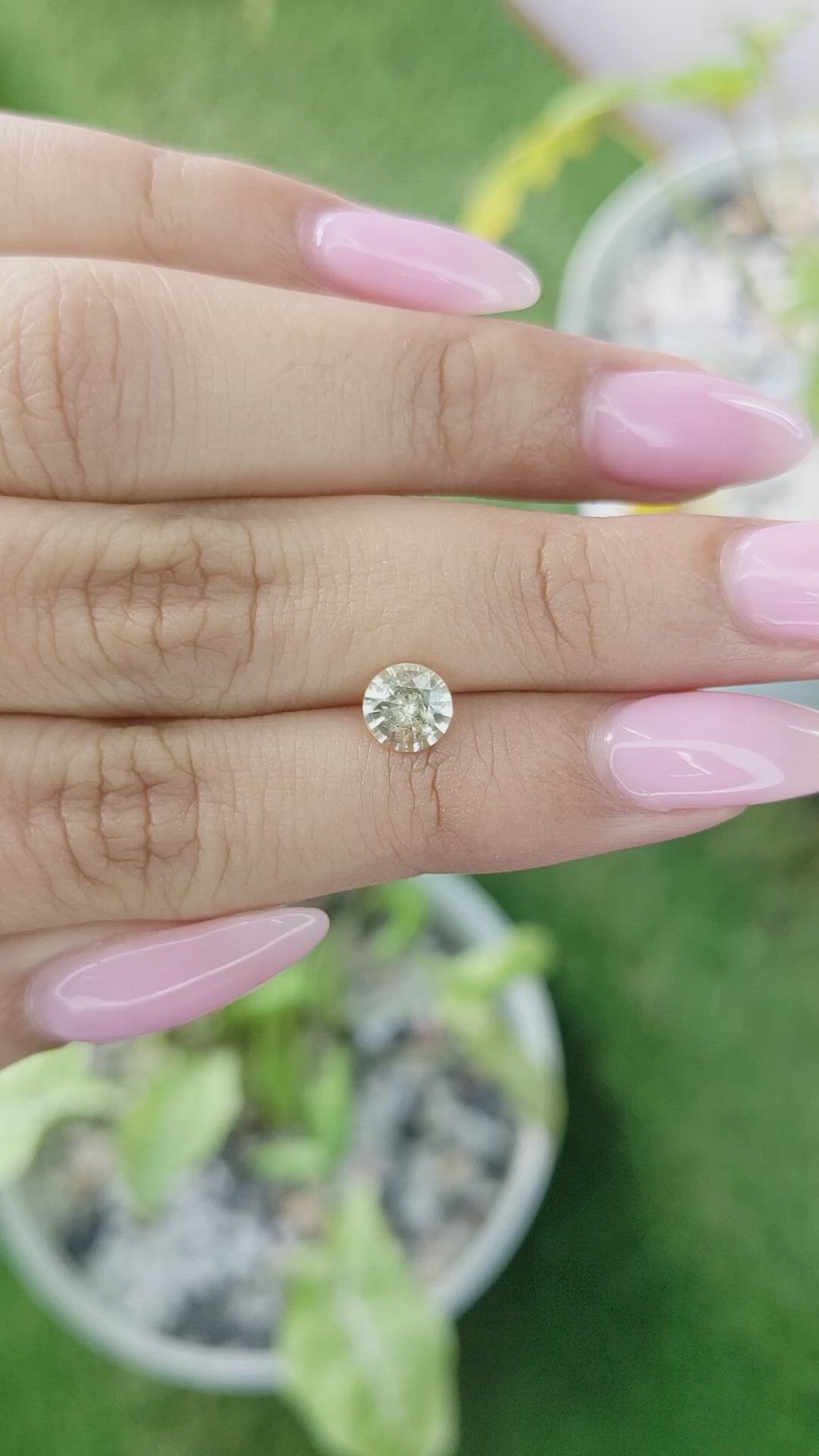 0.93 Ct. Yellow Sapphire from Ceylon (Sri Lanka) Size Video