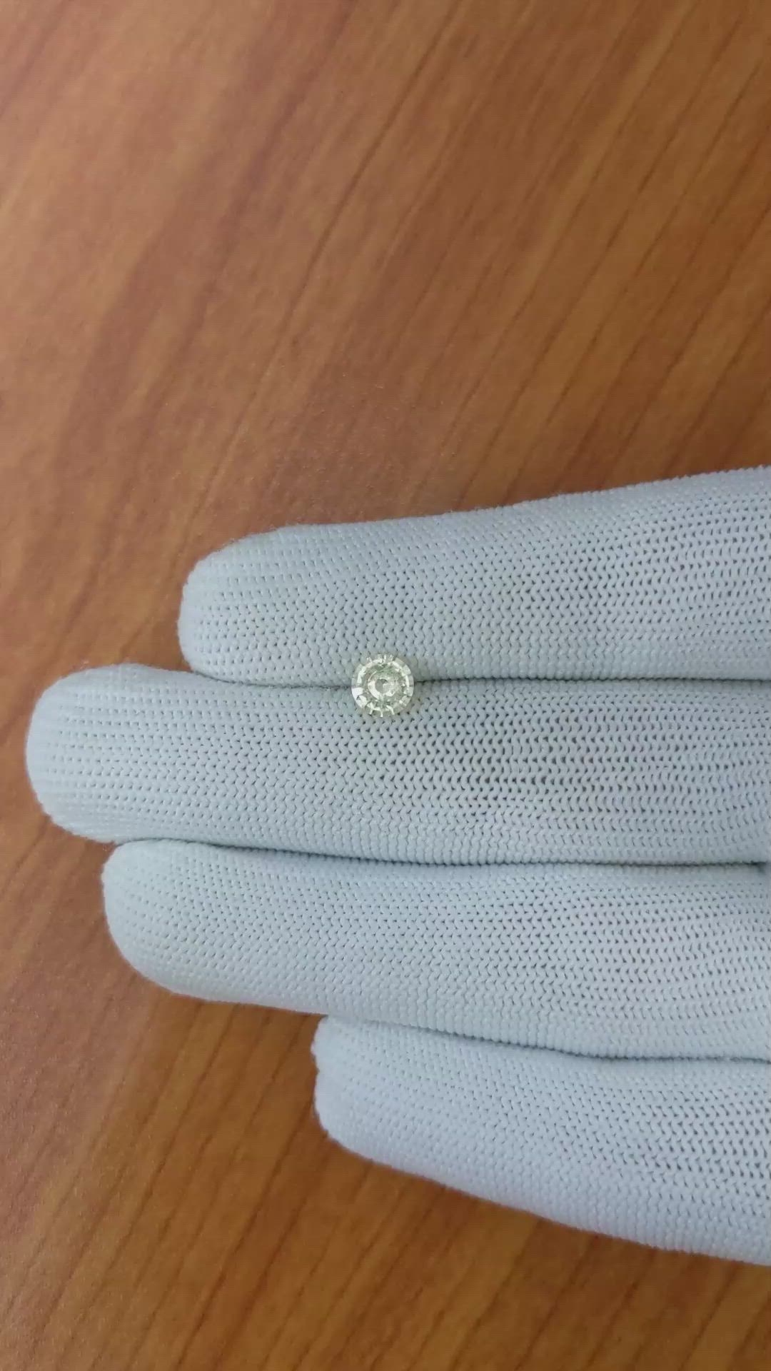 0.93 Ct. Yellow Sapphire from Ceylon (Sri Lanka) Size Video