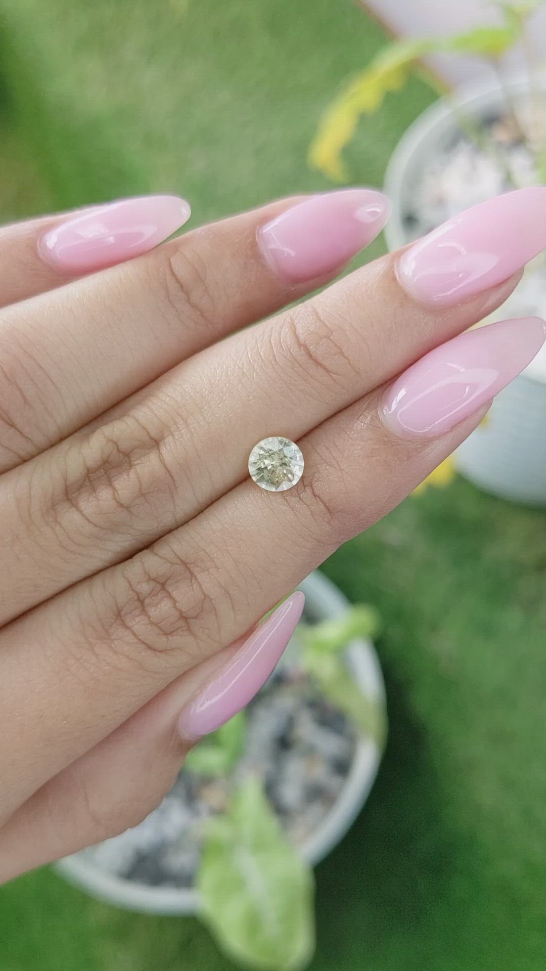 0.93 Ct. Yellow Sapphire from Ceylon (Sri Lanka) Size Video