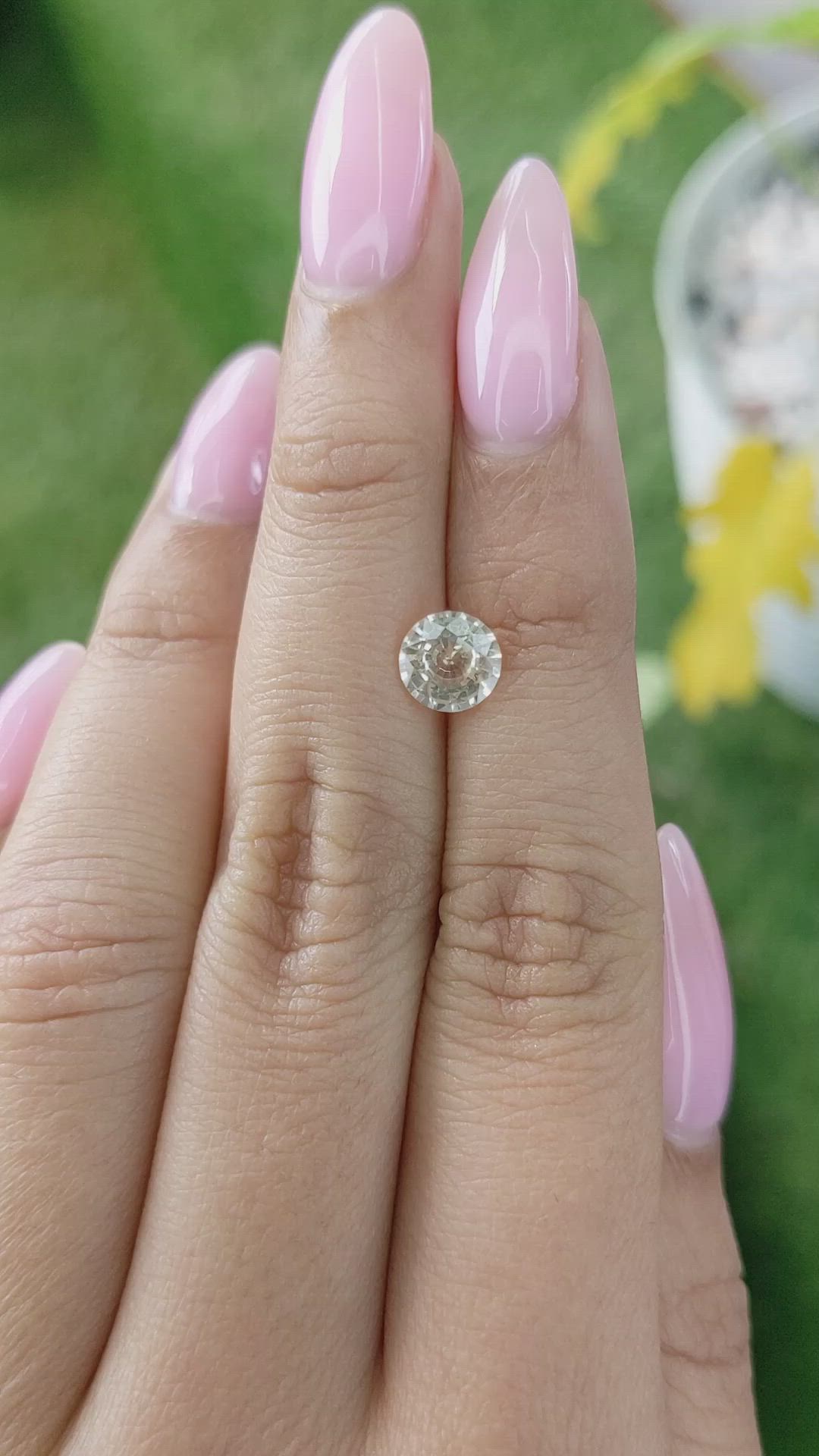 1.23 Ct. Yellow Sapphire from Ceylon (Sri Lanka) Size Video