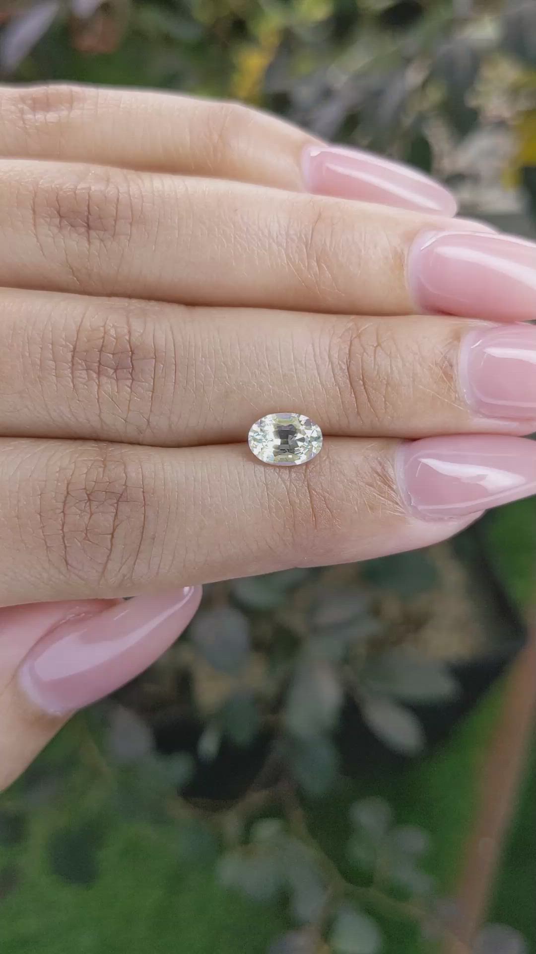 1.23 Ct. Yellow Sapphire from Ceylon (Sri Lanka) Size Video