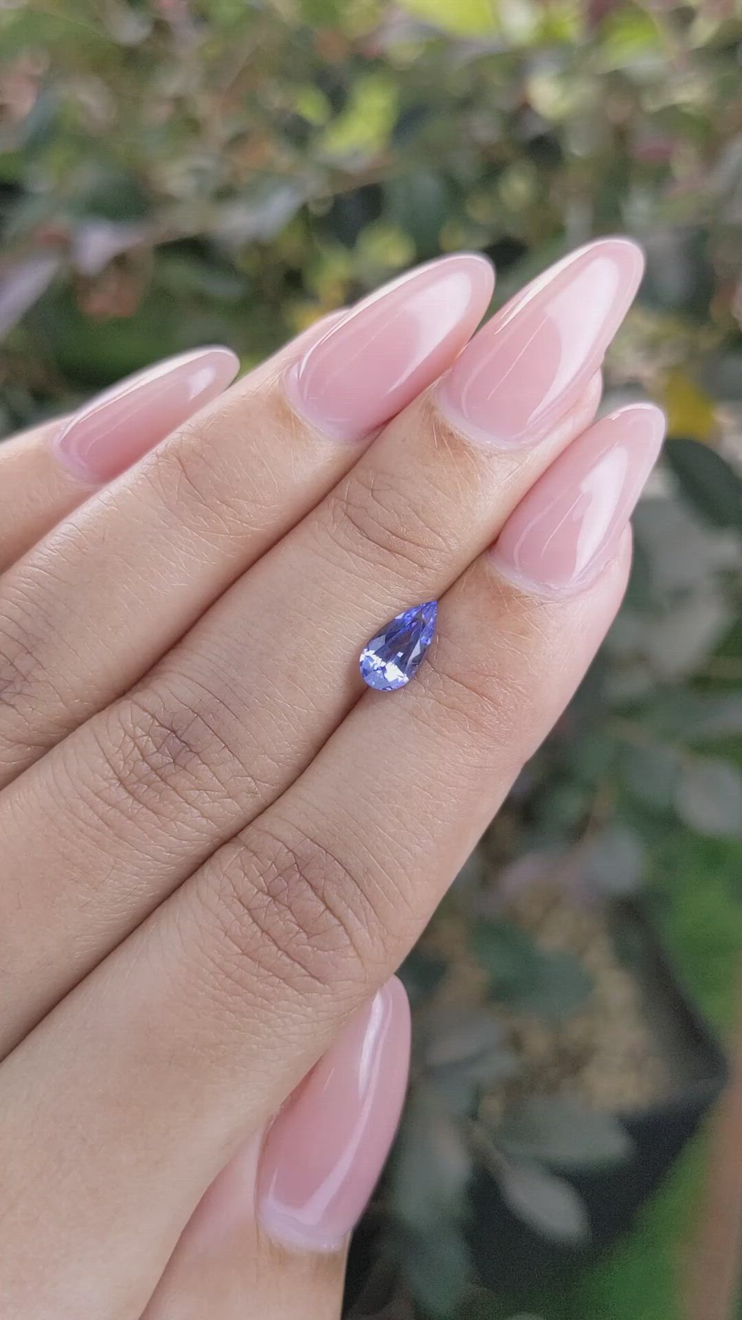 1.02 Ct. Blue Sapphire from Ceylon (Sri Lanka) Size Video