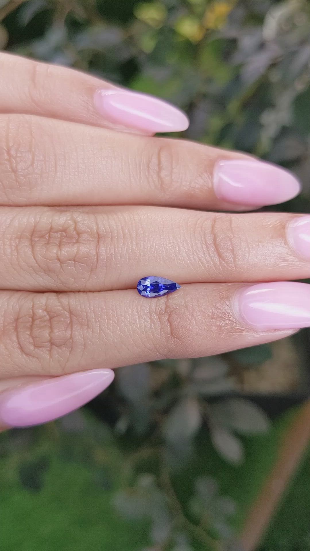 0.66 Ct. Blue Sapphire from Ceylon (Sri Lanka) Size Video