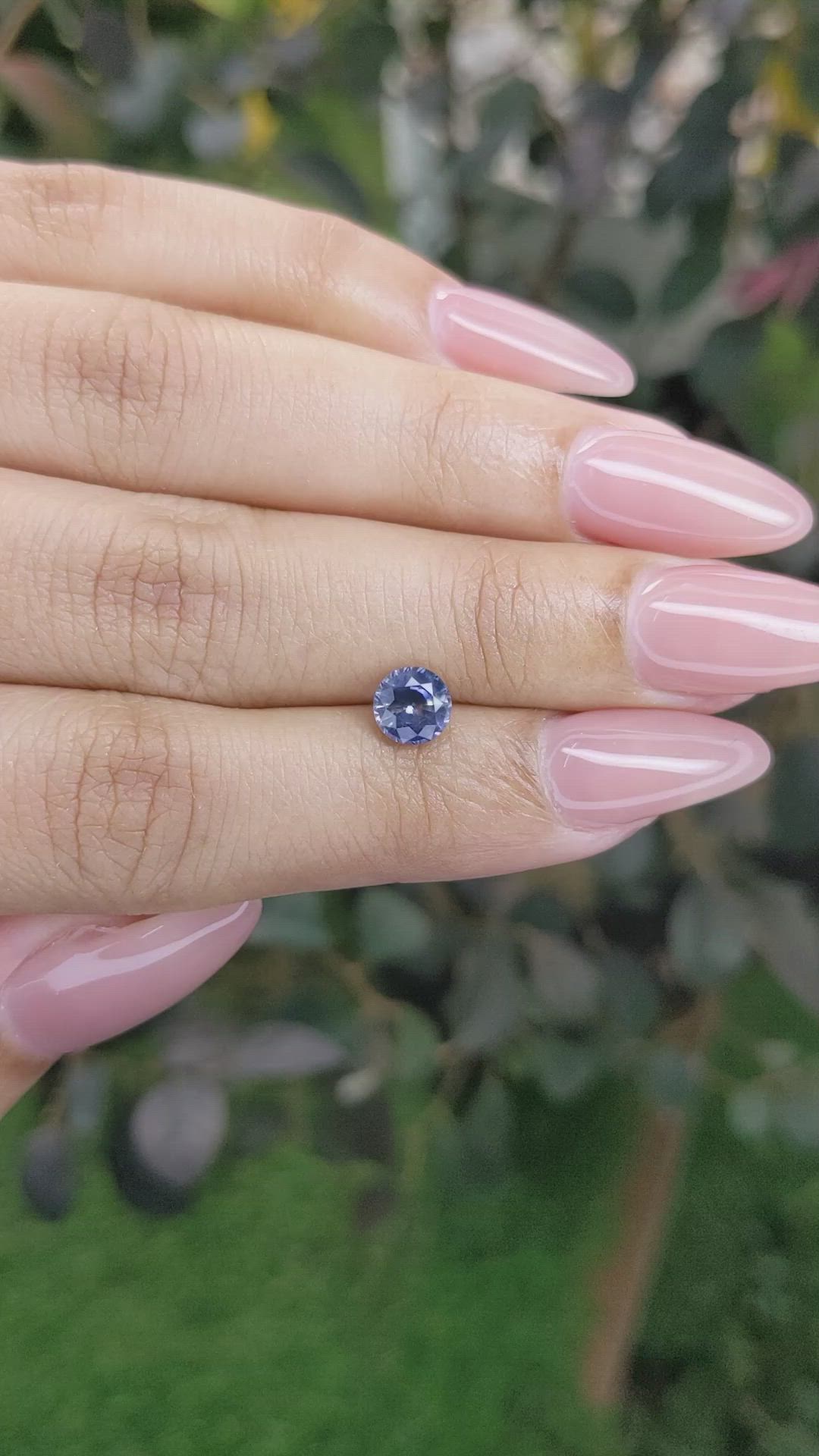 0.99 Ct. Bi Color Sapphire from Ceylon (Sri Lanka) Size Video