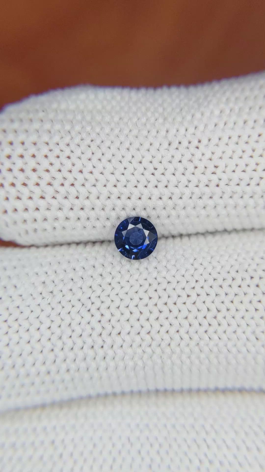 0.38 Ct. Blue Sapphire from Ceylon (Sri Lanka) Size Video