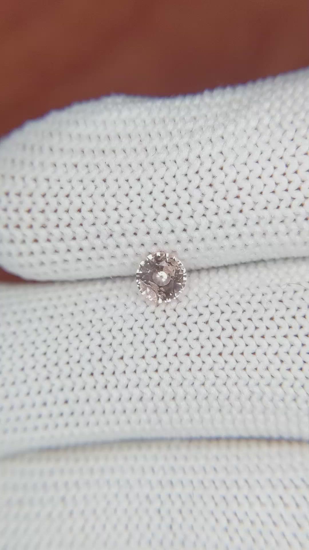 0.50 Ct. Peach Sapphire from Ceylon (Sri Lanka) Size Video