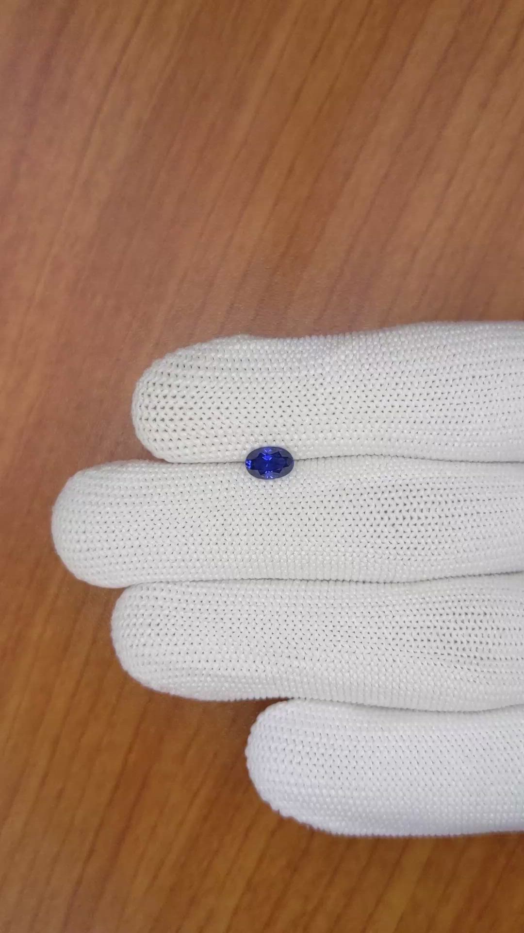 0.79 Ct. Blue Sapphire from Ceylon (Sri Lanka) Size Video