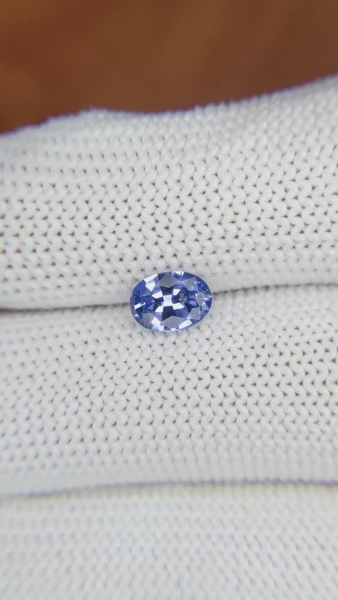 0.83 Ct. Blue Sapphire from Ceylon (Sri Lanka) Size Video
