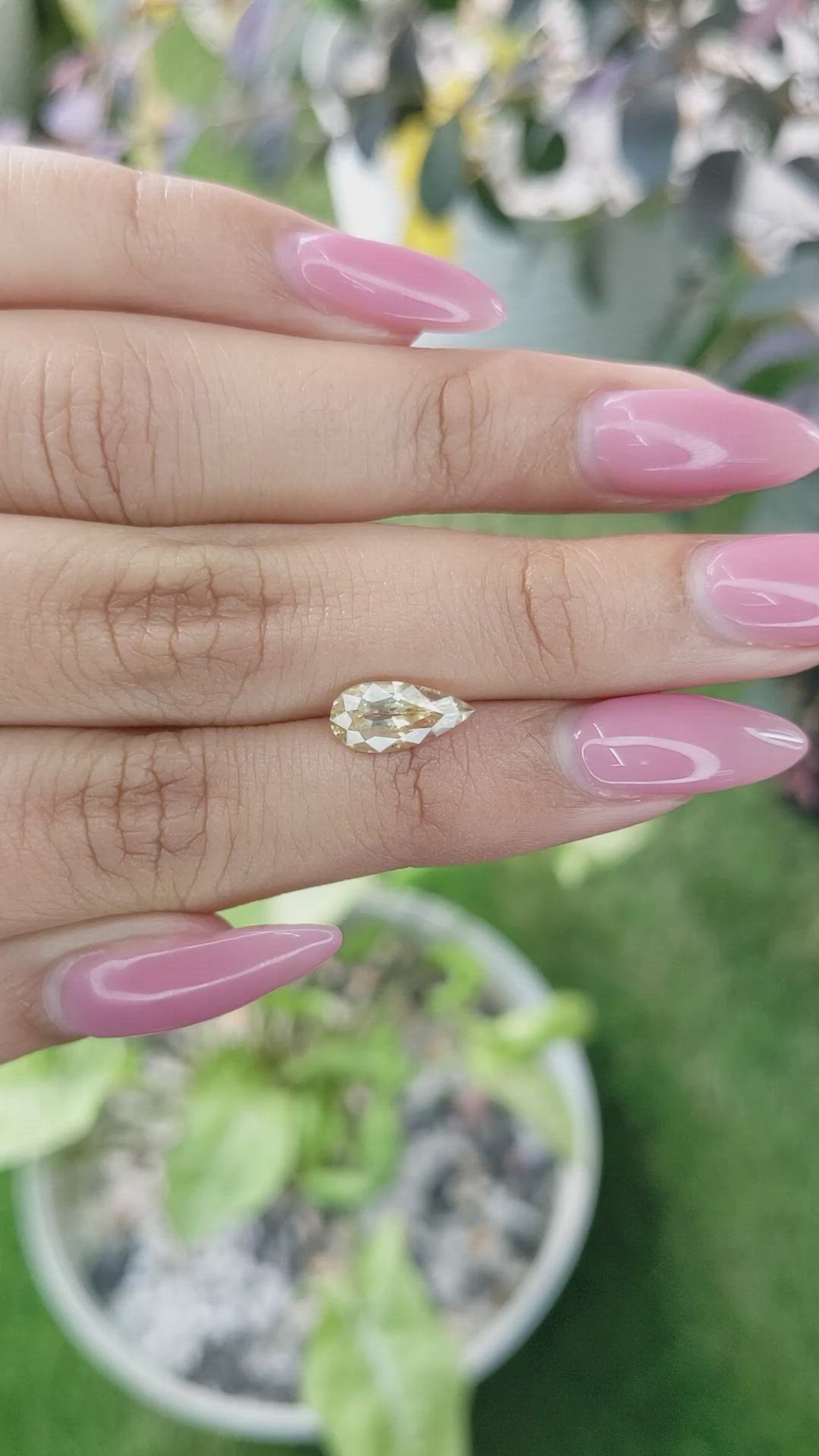 1.78 Ct. Yellow Sapphire from Ceylon (Sri Lanka) Size Video