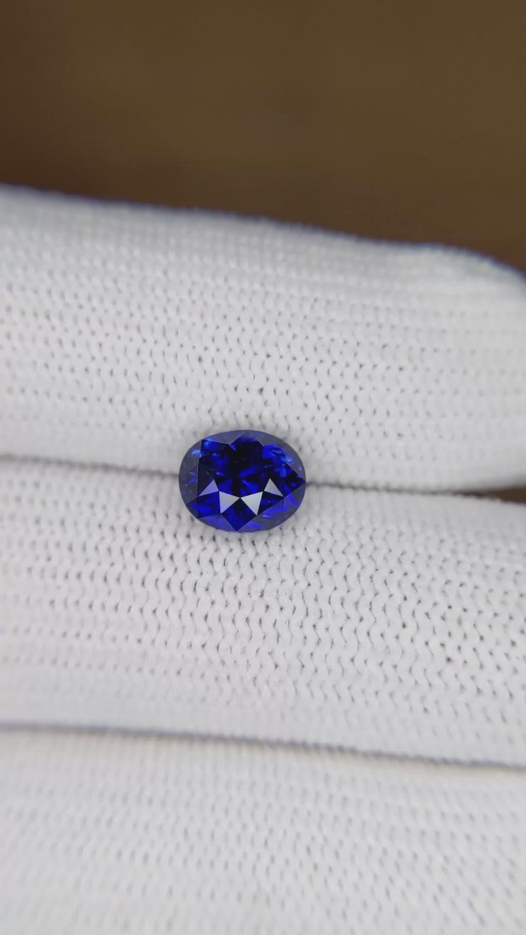 2.03 Ct. Blue Sapphire from Ceylon (Sri Lanka) Size Video