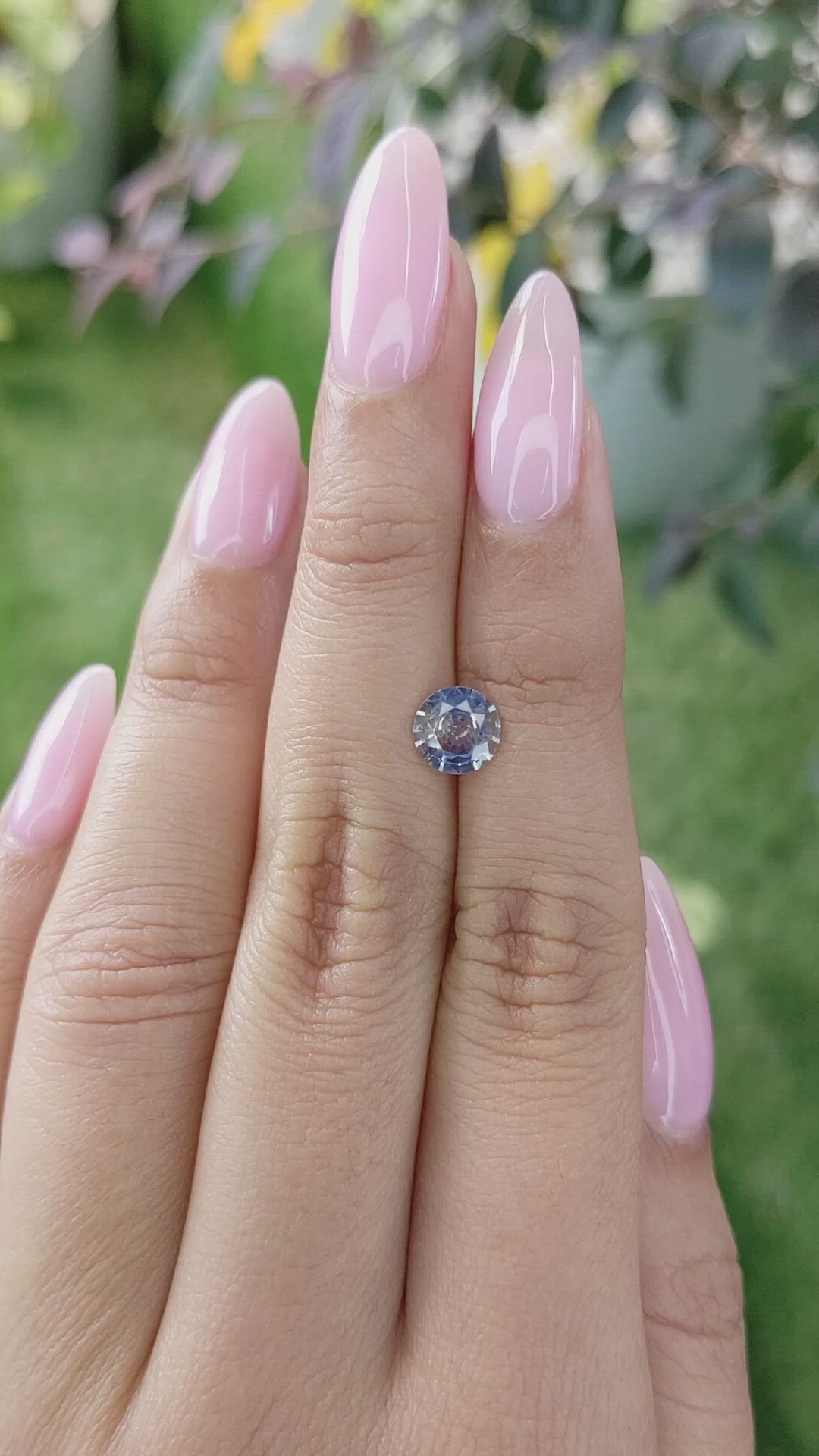 1.14 Ct. Bi Color Sapphire from Ceylon (Sri Lanka) Size Video