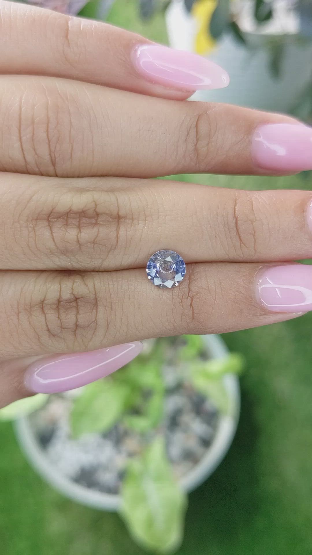 1.14 Ct. Bi Color Sapphire from Ceylon (Sri Lanka) Size Video