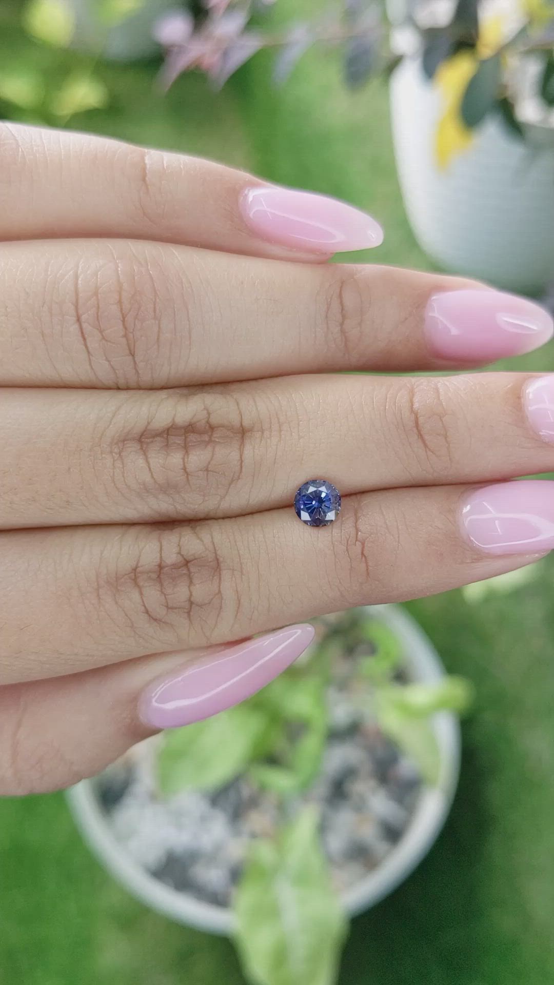 0.80 Ct. Purplish Blue Sapphire from Ceylon (Sri Lanka) Size Video