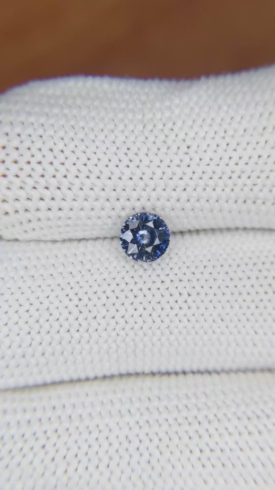 0.79 Ct. Bi Color Sapphire from Ceylon (Sri Lanka) Size Video