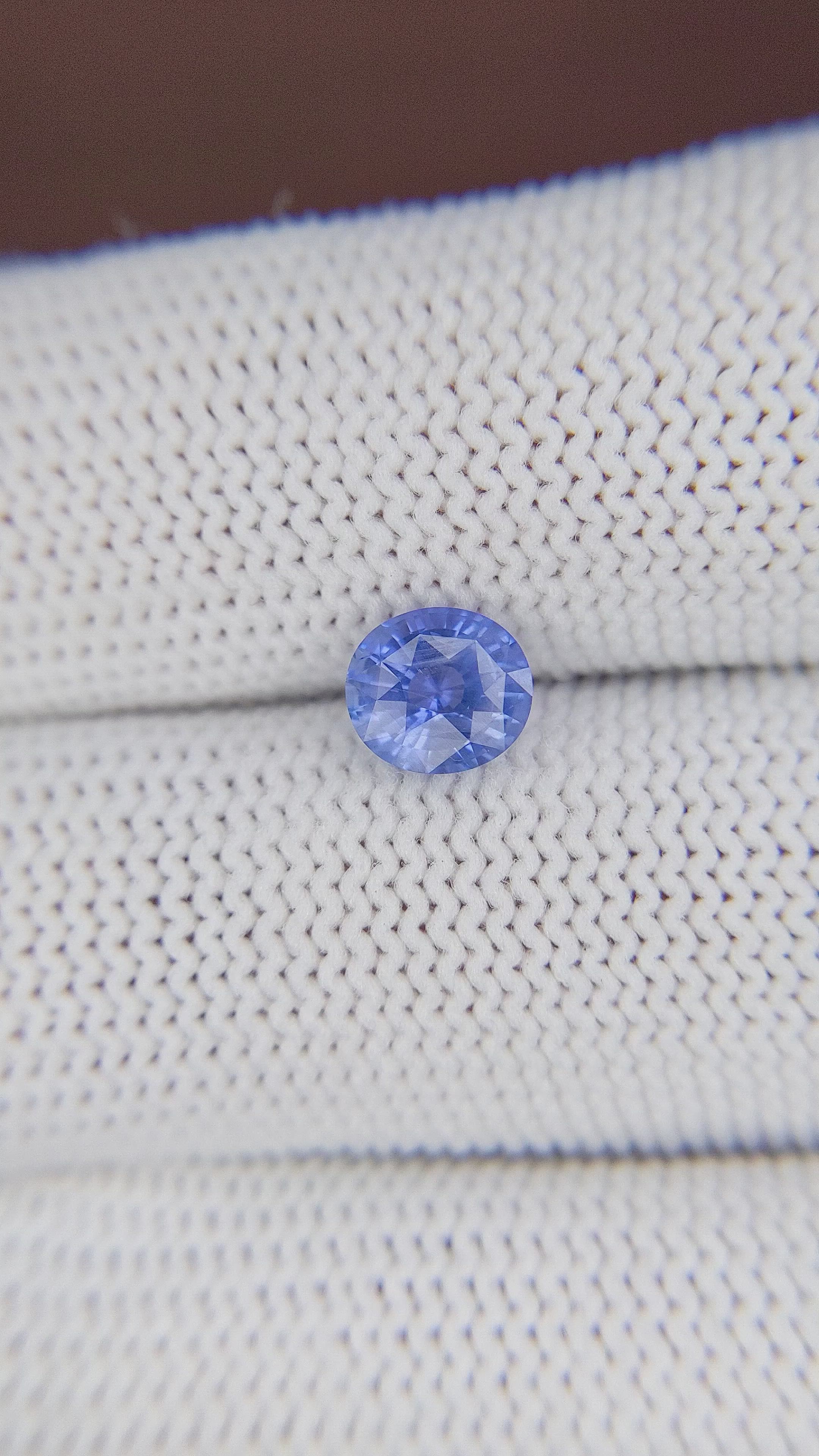 1.30 Ct. Sapphire from Ceylon (Sri Lanka) Size Video