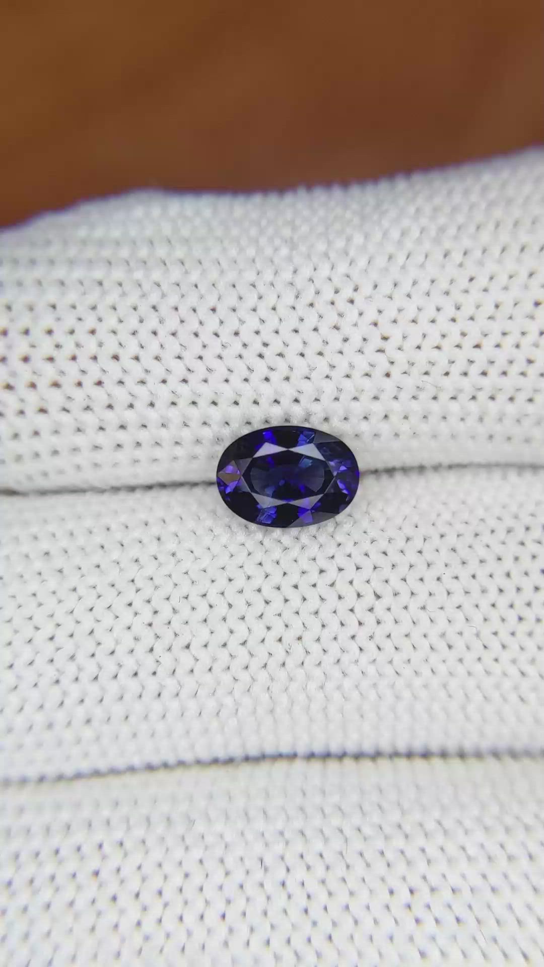 1.46 Ct. Blue Sapphire from Ceylon (Sri Lanka) Size Video