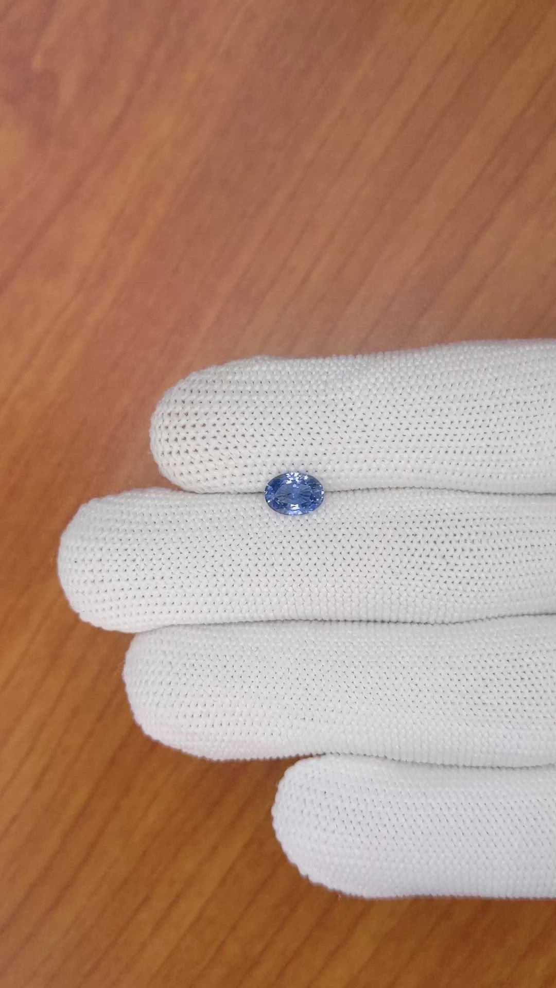 1.07 Ct. Blue Sapphire from Ceylon (Sri Lanka) Size Video