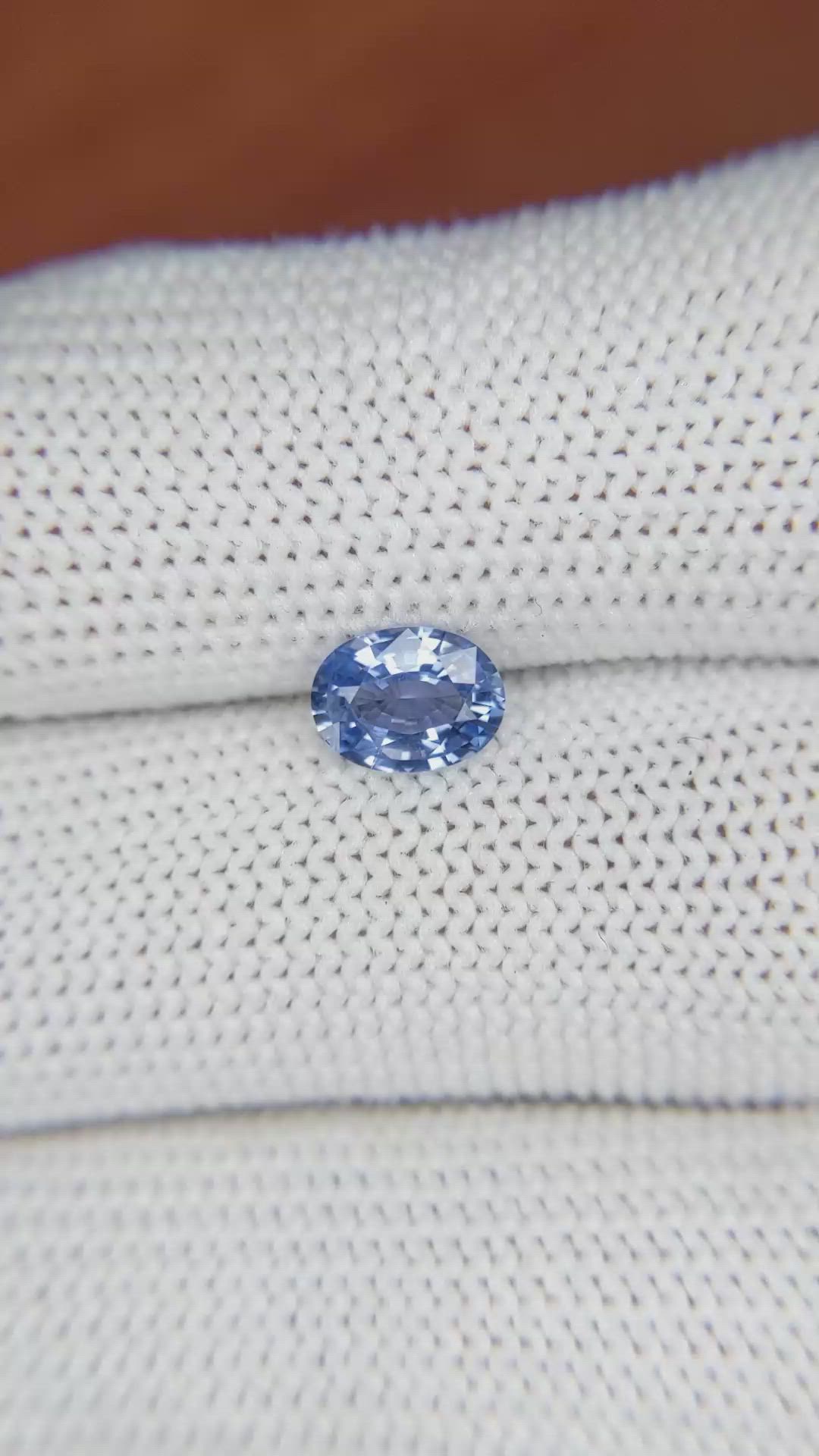 0.94 Ct. Blue Sapphire from Ceylon (Sri Lanka) Size Video