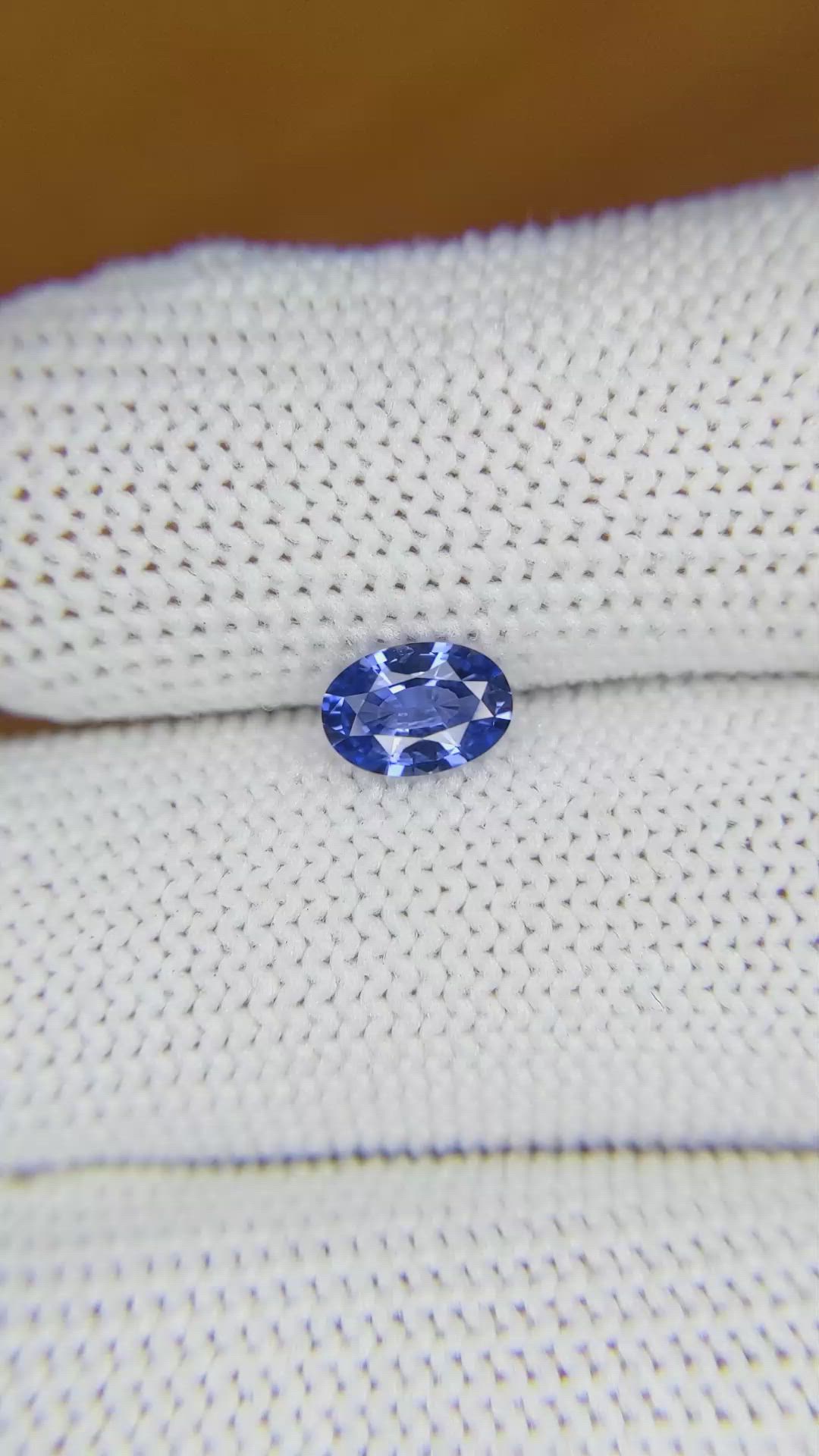0.81 Ct. Blue Sapphire from Ceylon (Sri Lanka) Size Video