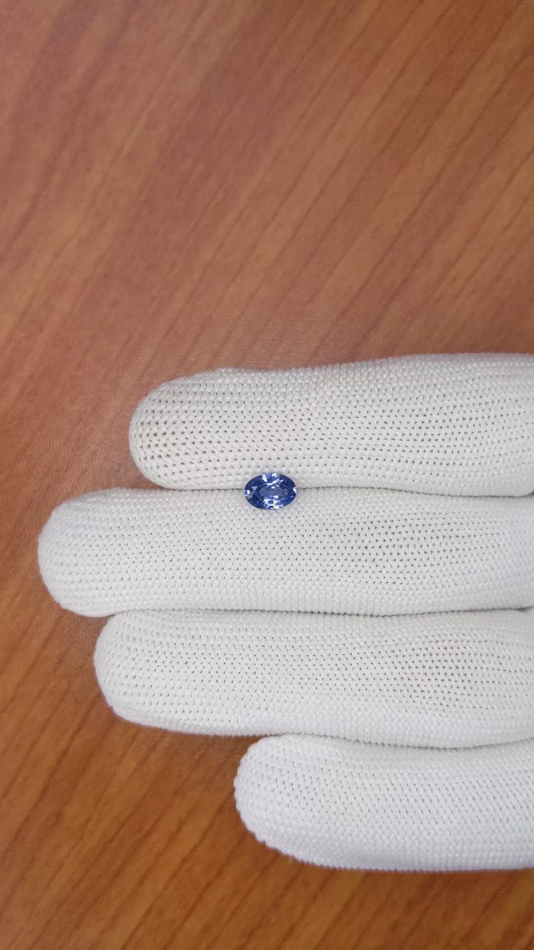 0.81 Ct. Blue Sapphire from Ceylon (Sri Lanka) Size Video