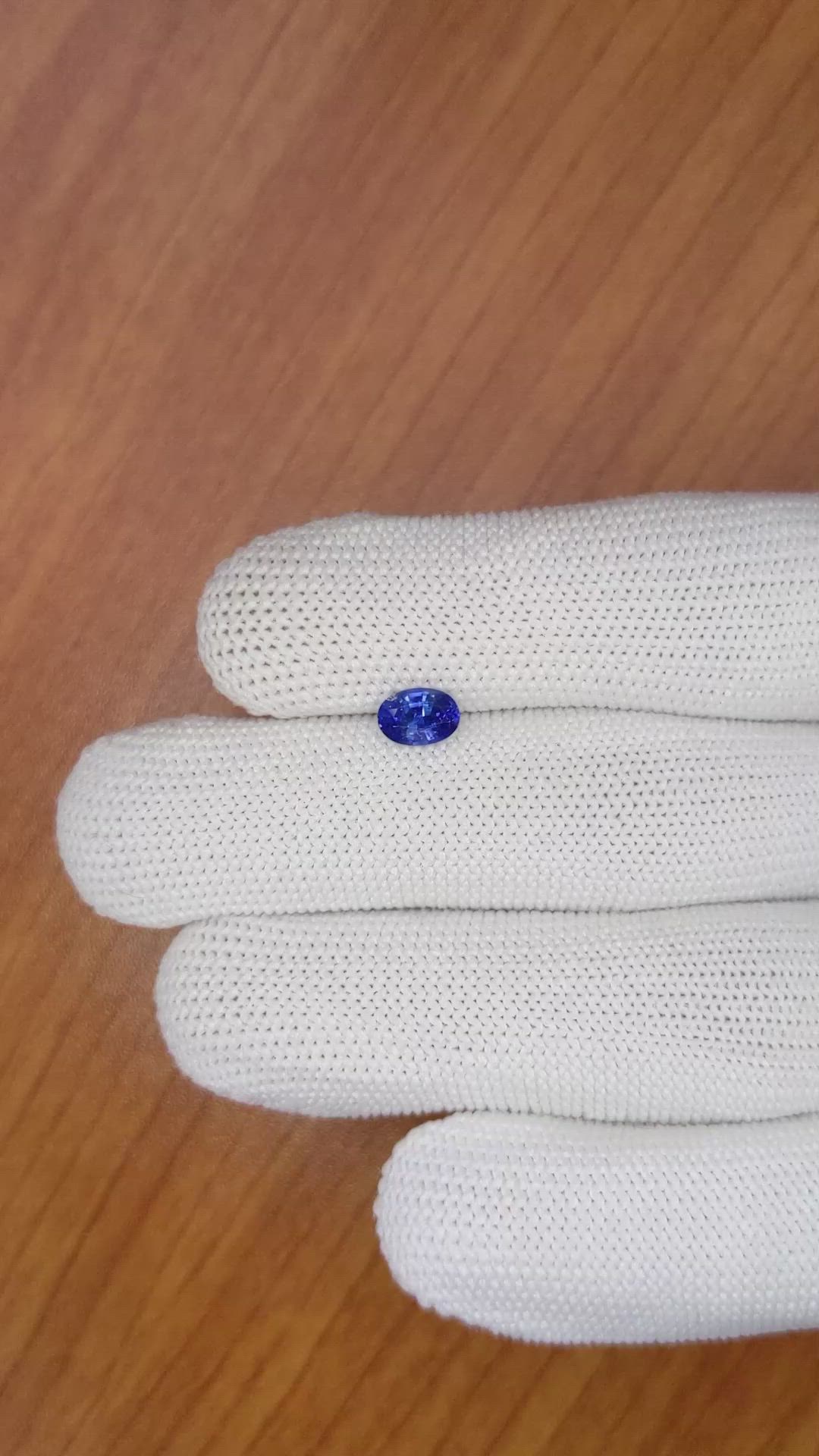 0.79 Ct. Blue Sapphire from Ceylon (Sri Lanka) Size Video