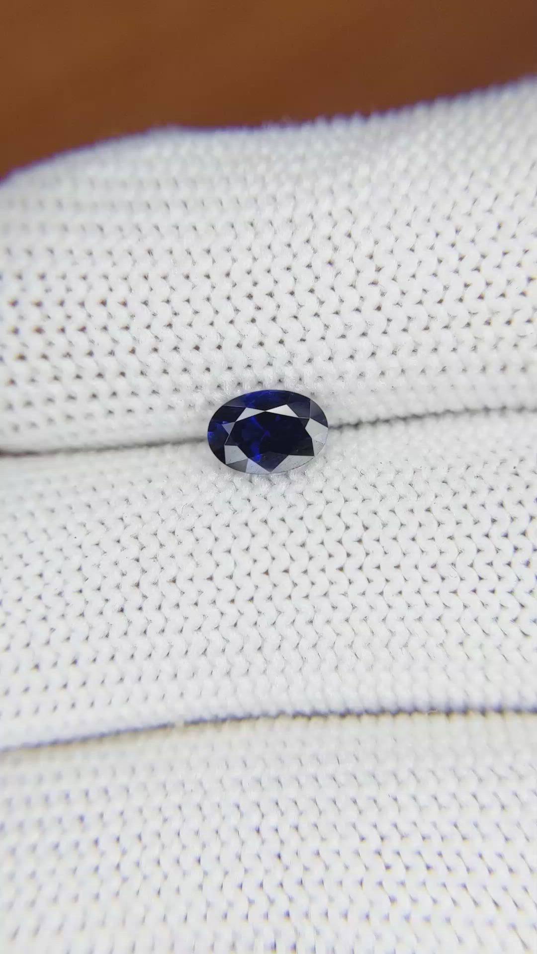 0.58 Ct. Blue Sapphire from Ceylon (Sri Lanka) Size Video