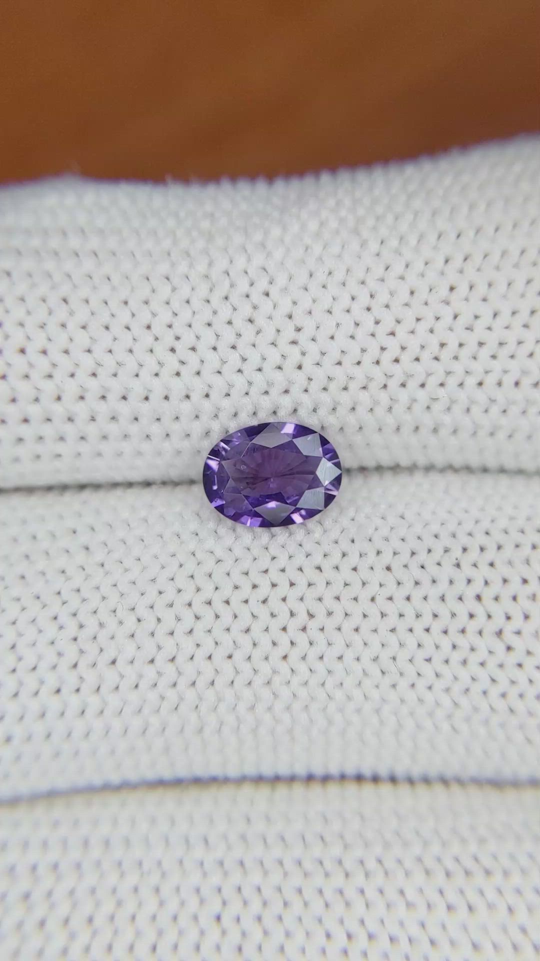 0.95 Ct. Color Change Sapphire from Ceylon (Sri Lanka) Size Video