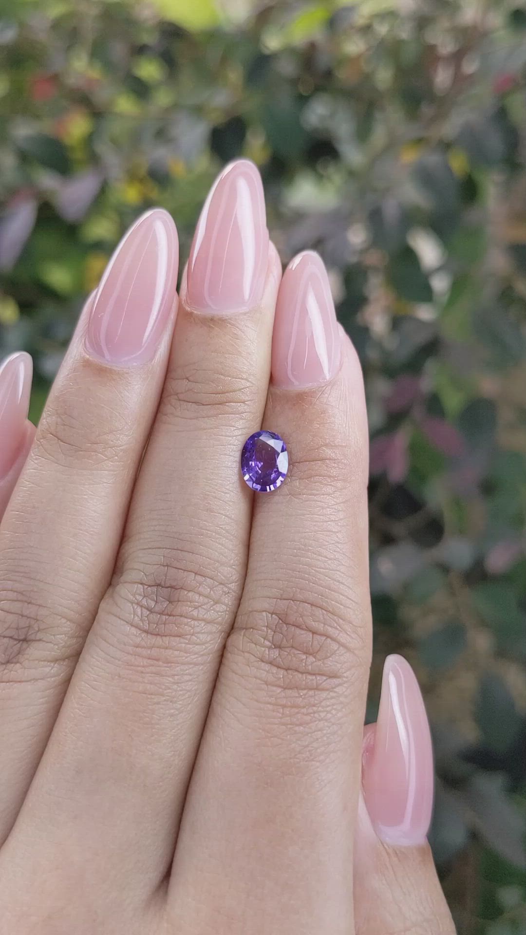 0.95 Ct. Color Change Sapphire from Ceylon (Sri Lanka) Size Video