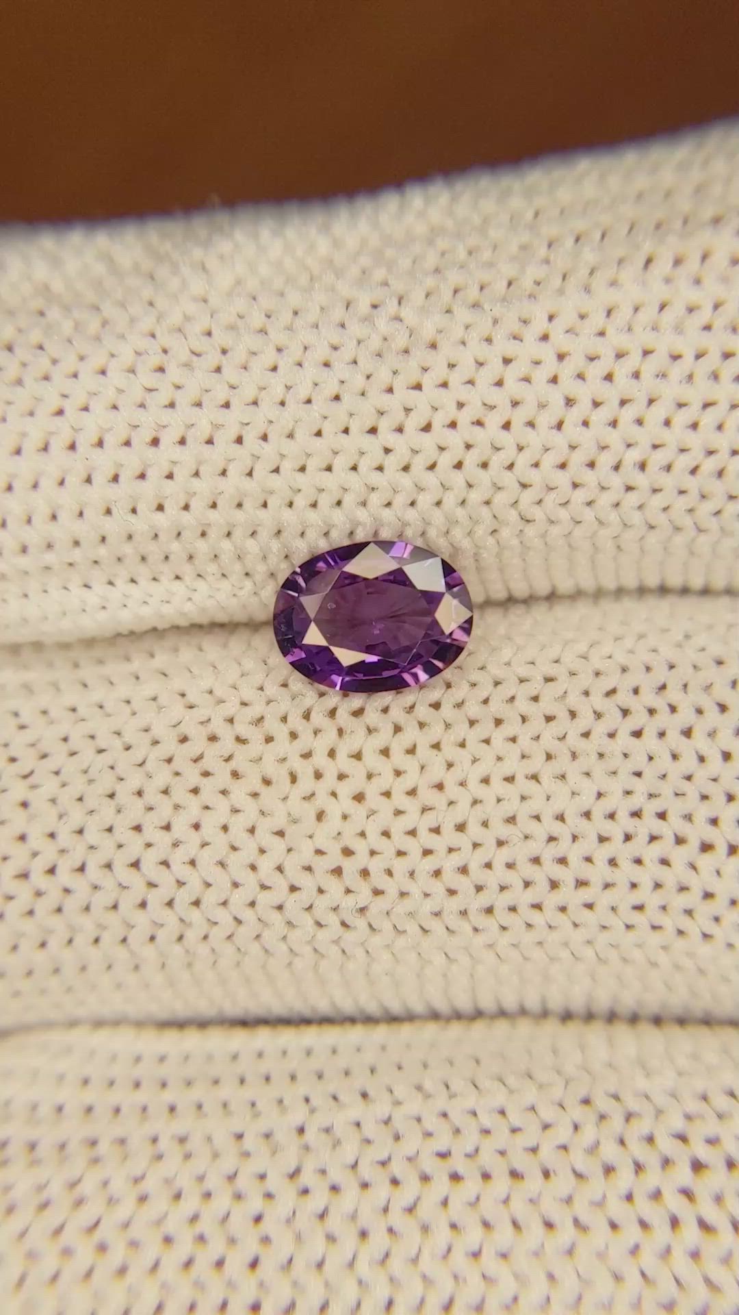 0.95 Ct. Color Change Sapphire from Ceylon (Sri Lanka) Size Video