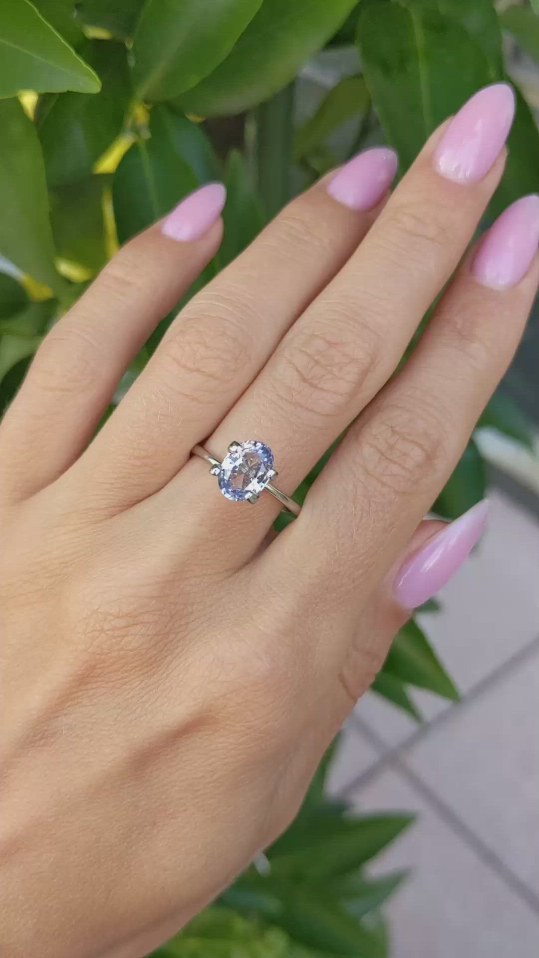 1.79 Ct. Bi Color Sapphire from Ceylon (Sri Lanka) Size Video