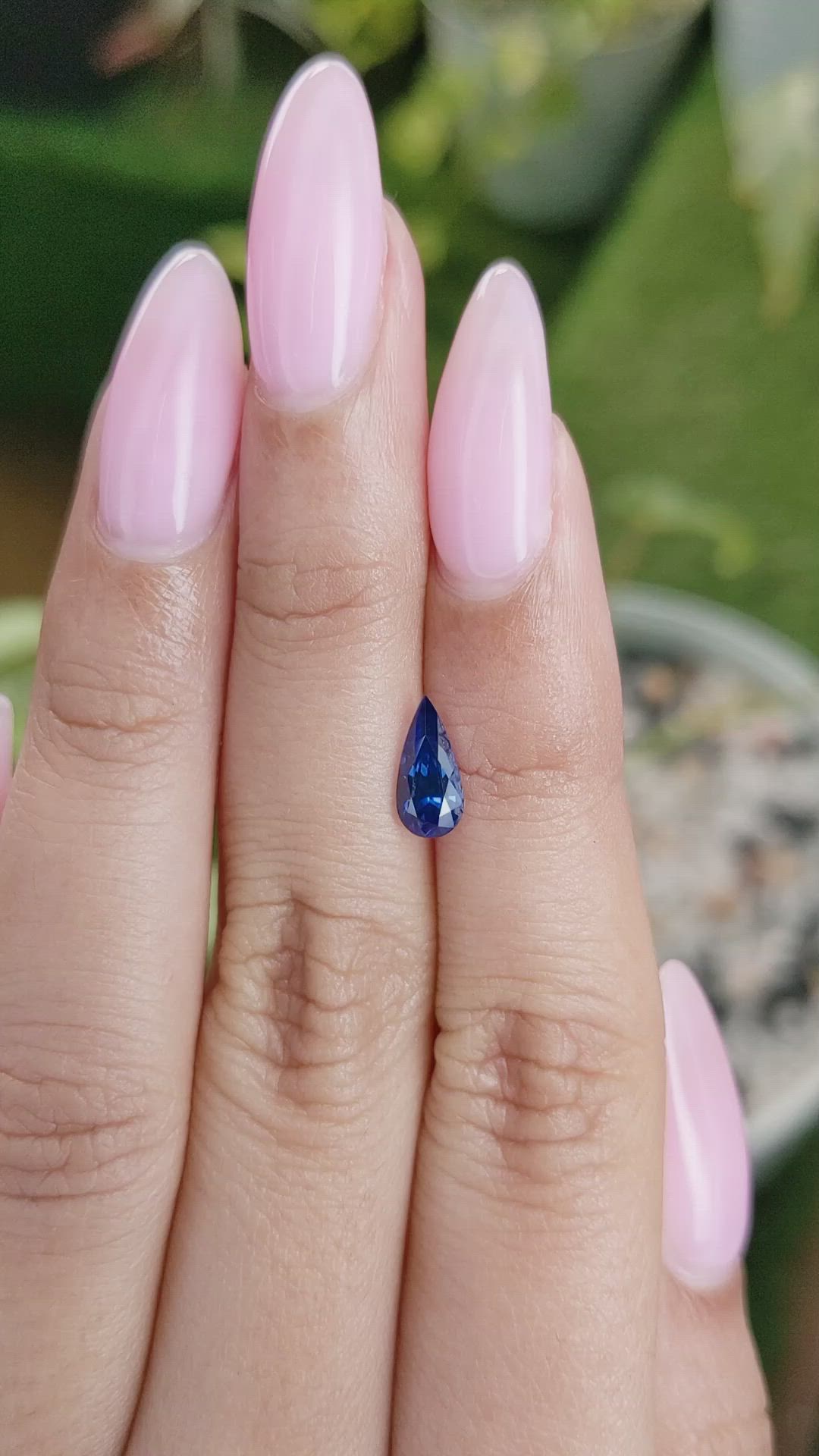 1.06 Ct. Blue Sapphire from Ceylon (Sri Lanka) Size Video