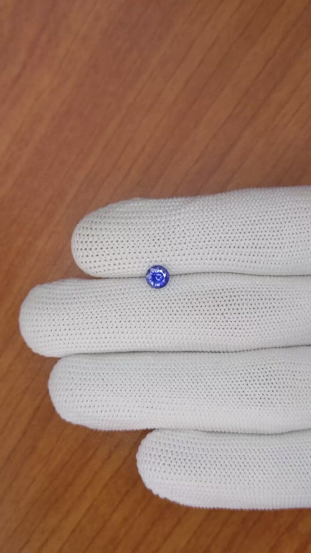 0.65 Ct. Blue Sapphire from Ceylon (Sri Lanka) Size Video