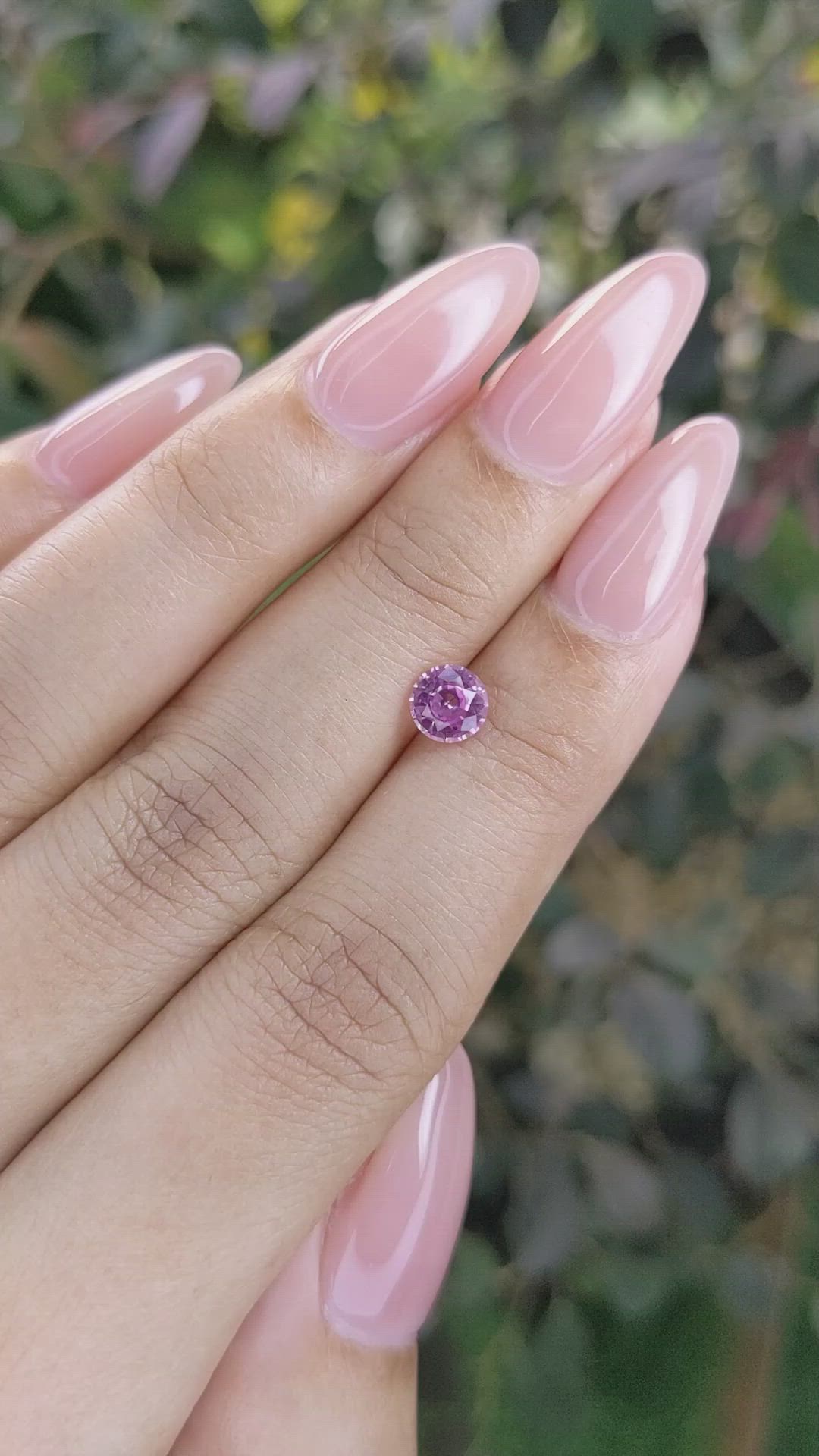 0.81 Ct. Pinkish Purple Sapphire from Ceylon (Sri Lanka) Size Video