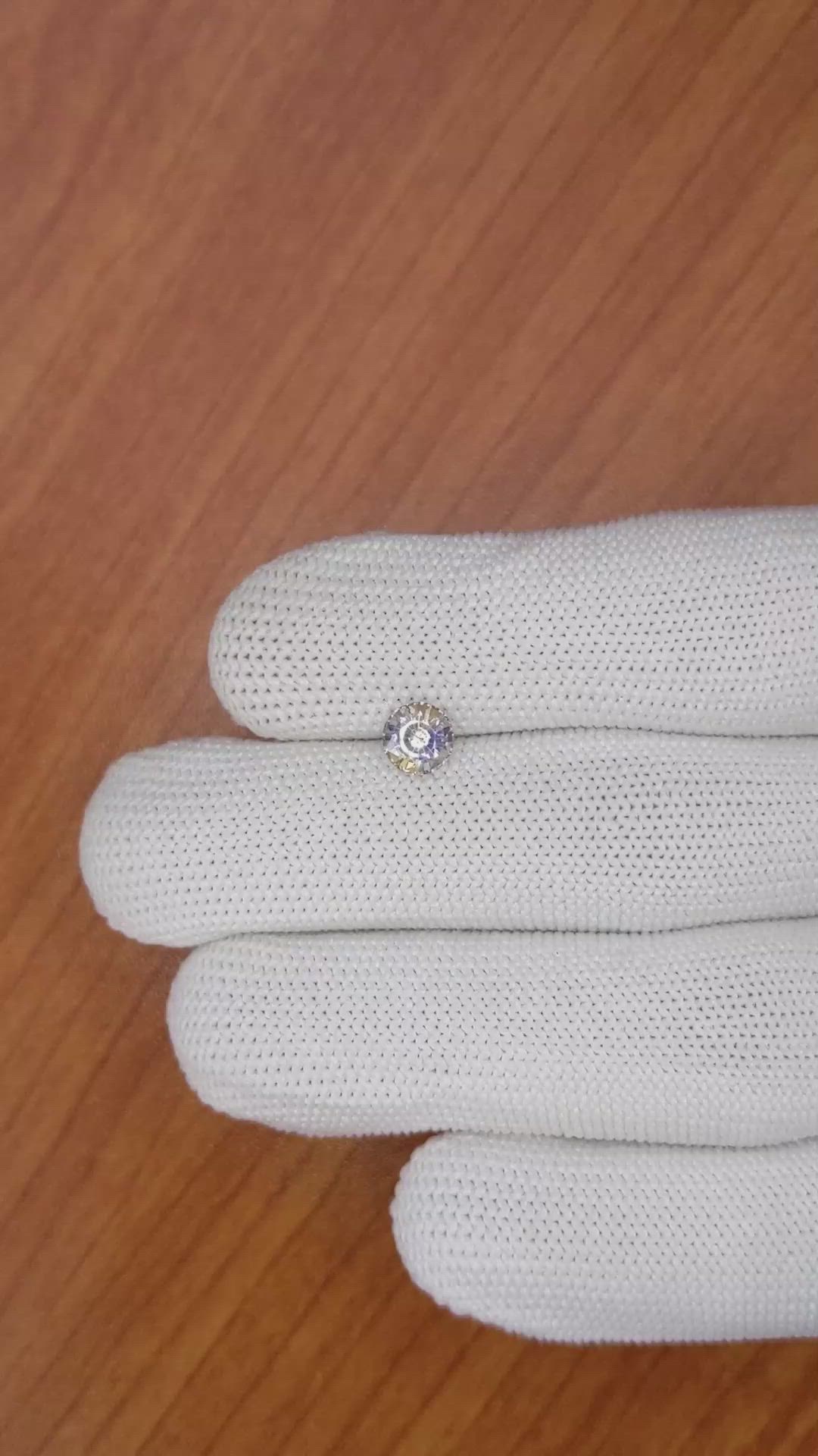 1.14 Ct. Bi Color Sapphire from Ceylon (Sri Lanka) Size Video