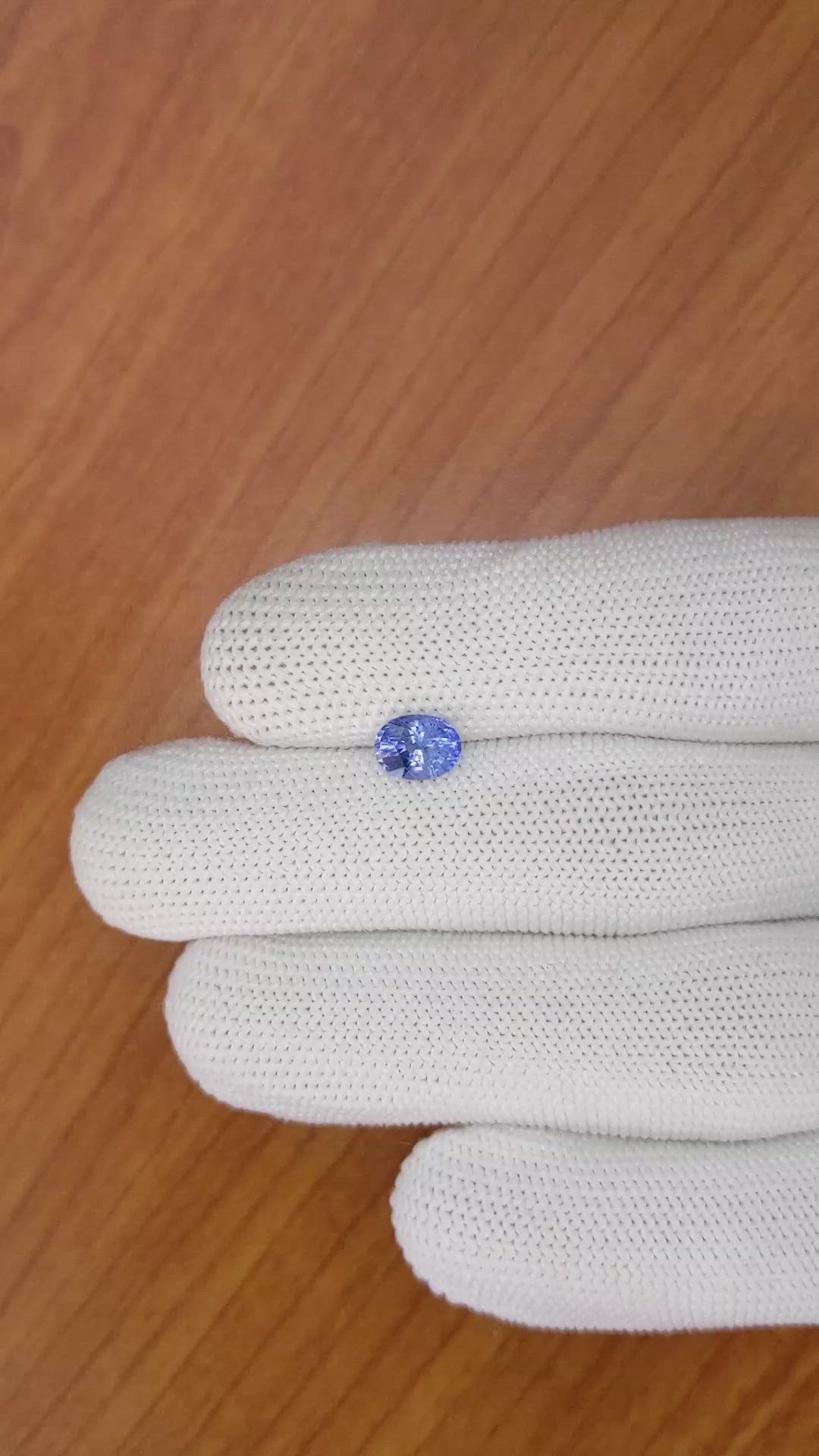 1.23 Ct. Blue Sapphire from Ceylon (Sri Lanka) Size Video