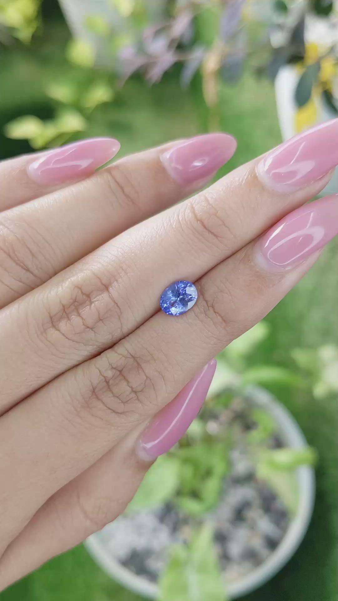 1.23 Ct. Blue Sapphire from Ceylon (Sri Lanka) Size Video