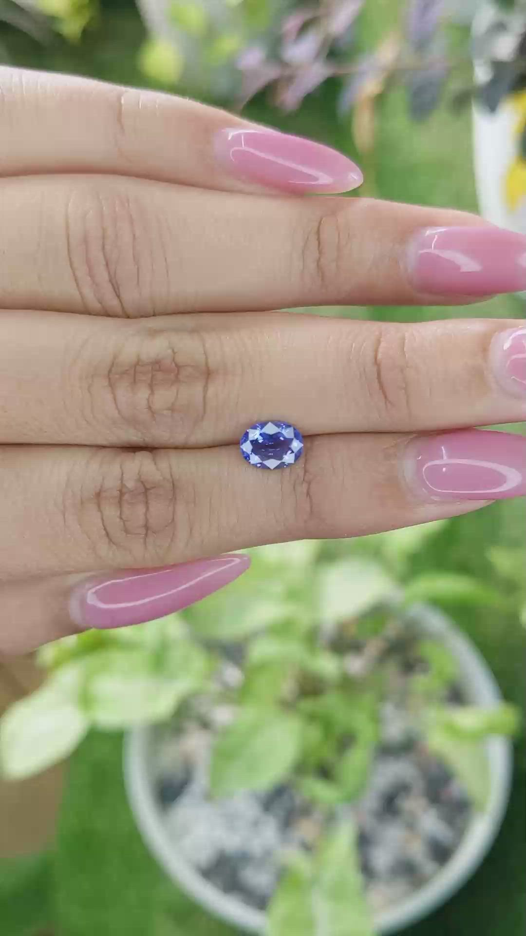1.03 Ct. Blue Sapphire from Ceylon (Sri Lanka) Size Video