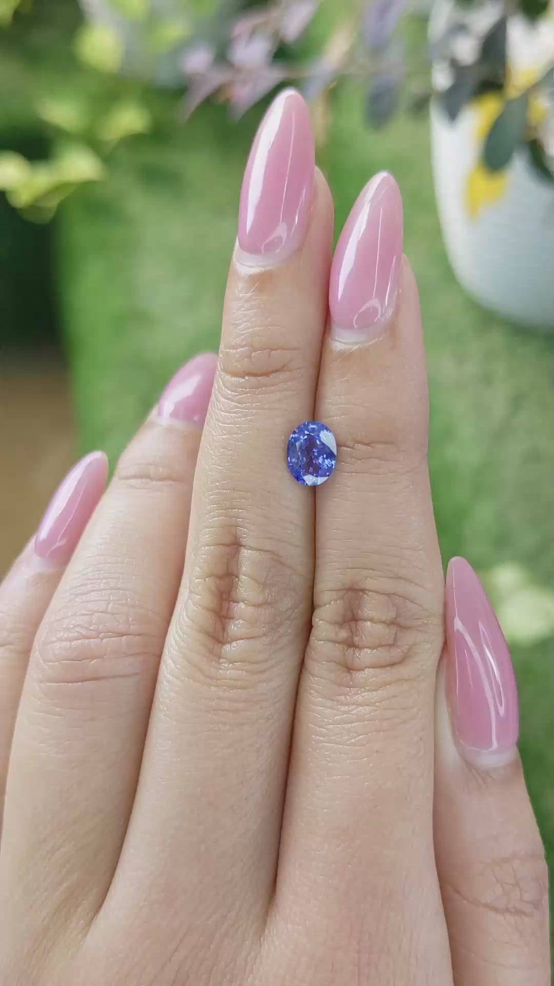 1.03 Ct. Blue Sapphire from Ceylon (Sri Lanka) Size Video