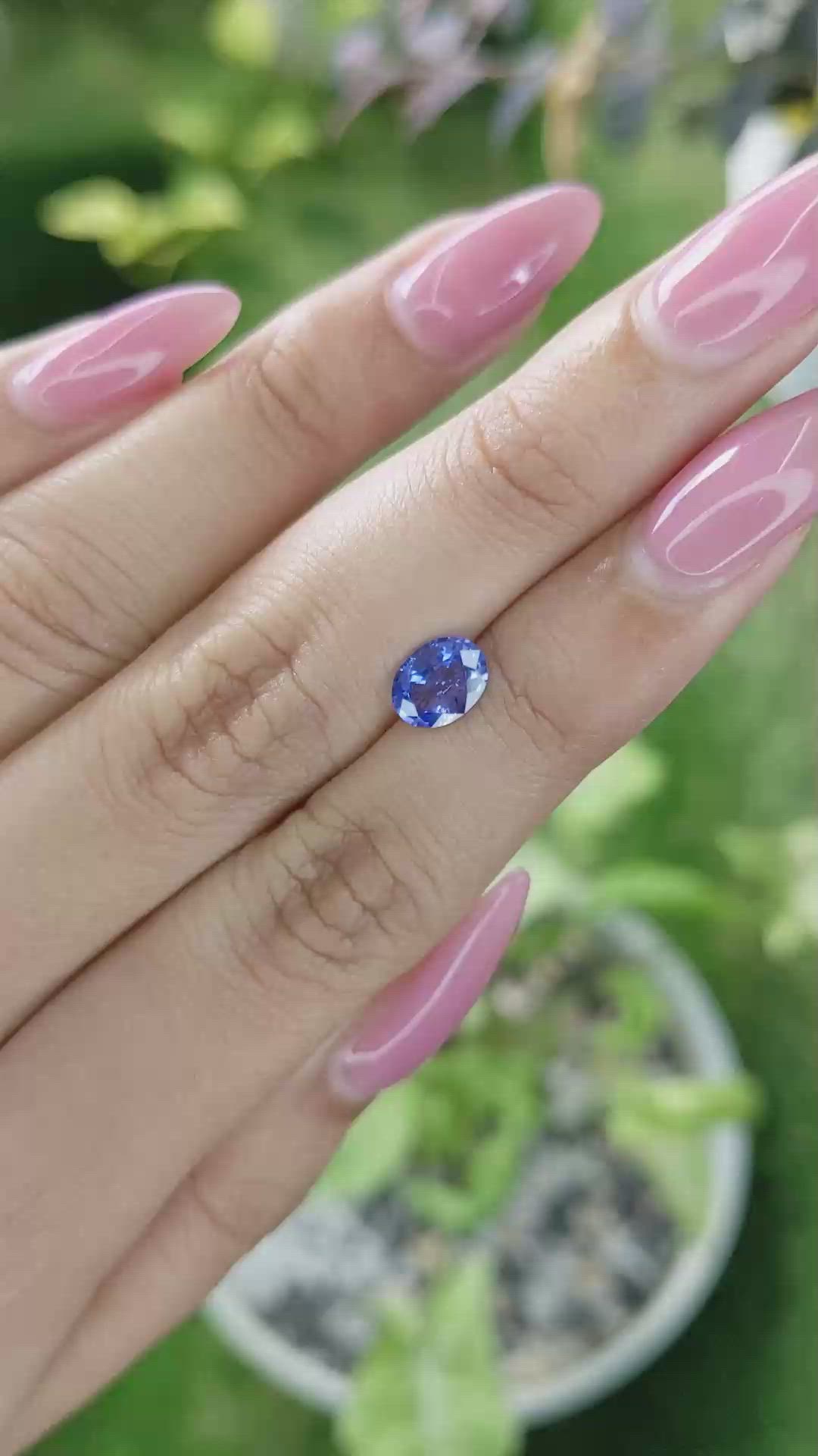 1.03 Ct. Blue Sapphire from Ceylon (Sri Lanka) Size Video