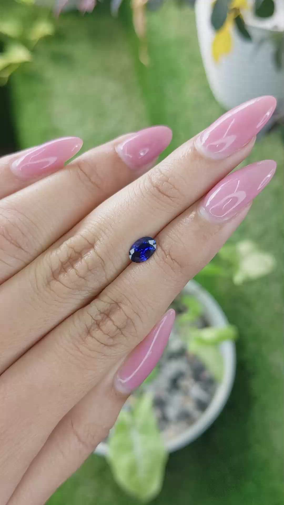 0.71 Ct. Blue Sapphire from Ceylon (Sri Lanka) Size Video