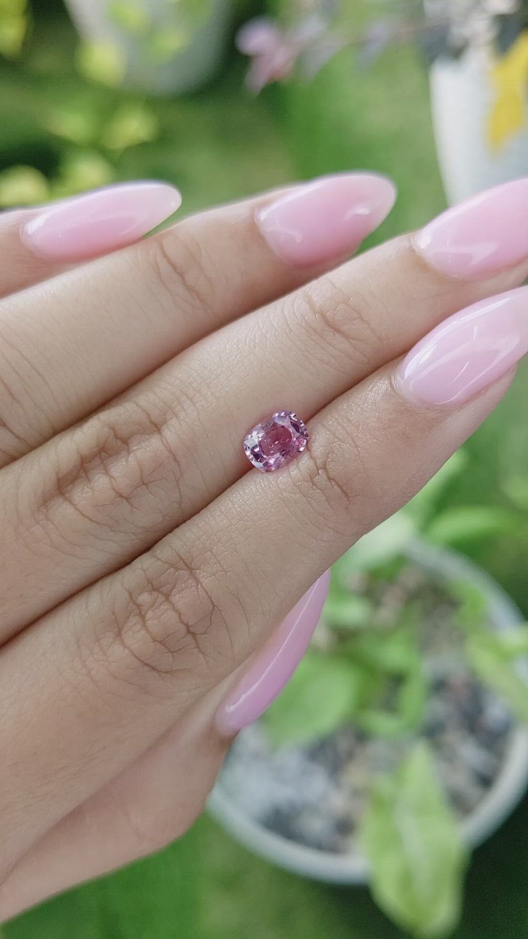 0.79 Ct. Purplish Pink Sapphire from Ceylon (Sri Lanka) Size Video
