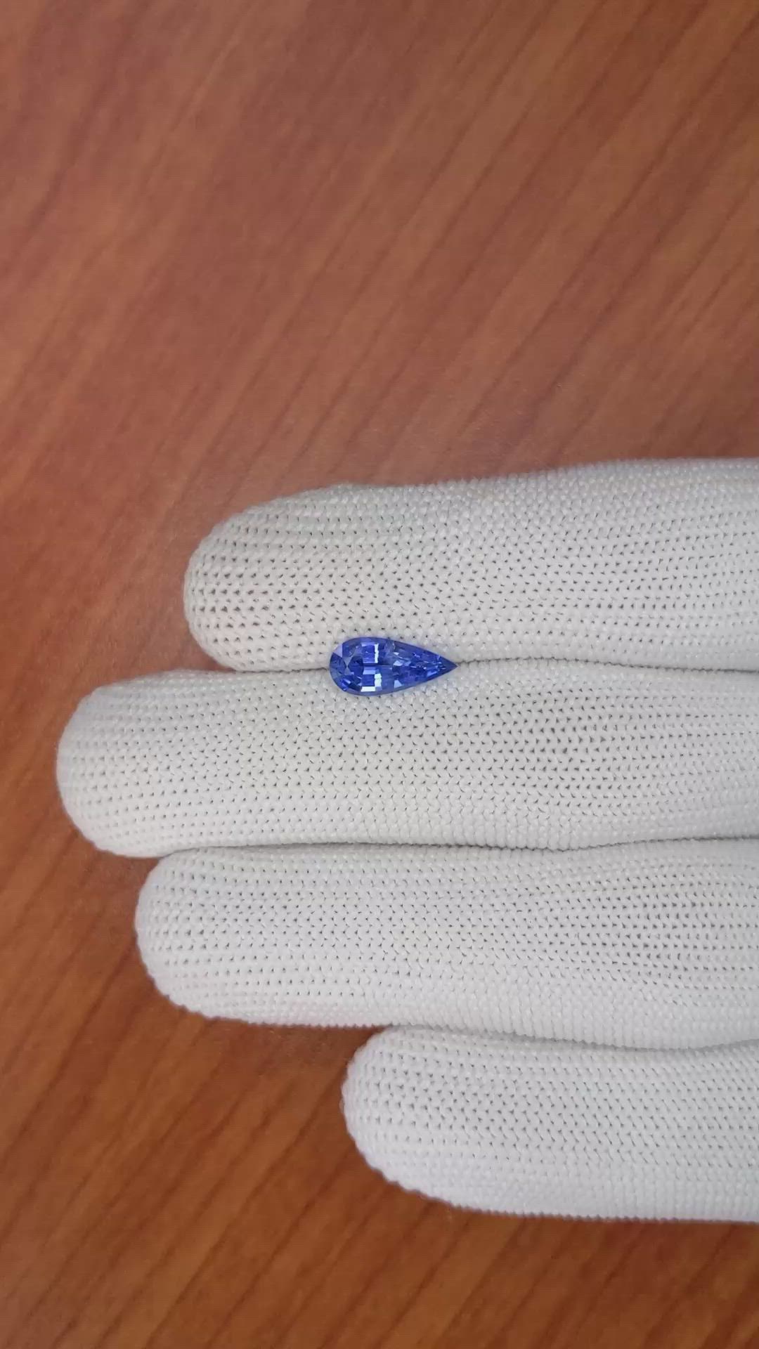 1.39 Ct. Blue Sapphire from Ceylon (Sri Lanka) Size Video