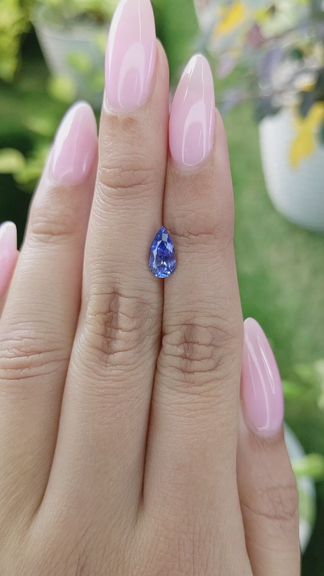 1.52 Ct. Blue Sapphire from Ceylon (Sri Lanka) Size Video