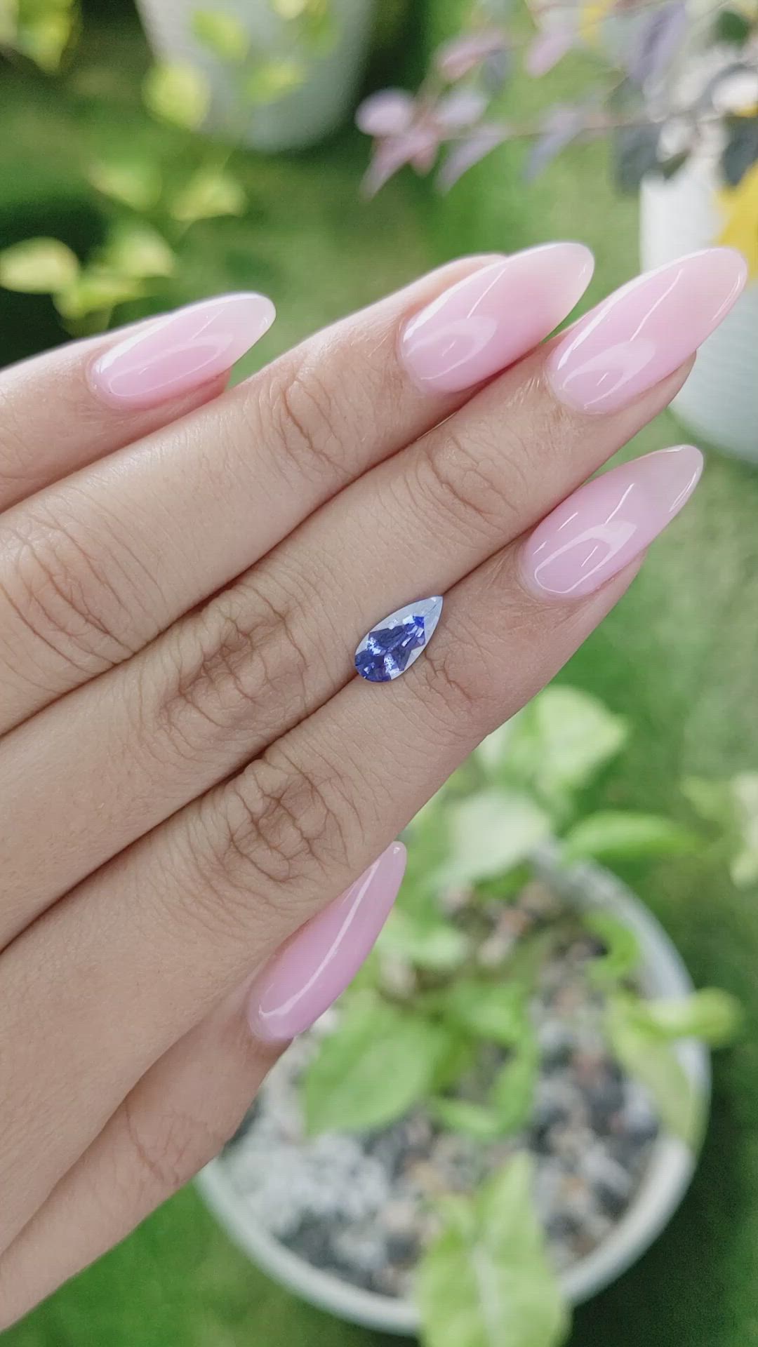 1.23 Ct. Blue Sapphire from Ceylon (Sri Lanka) Size Video