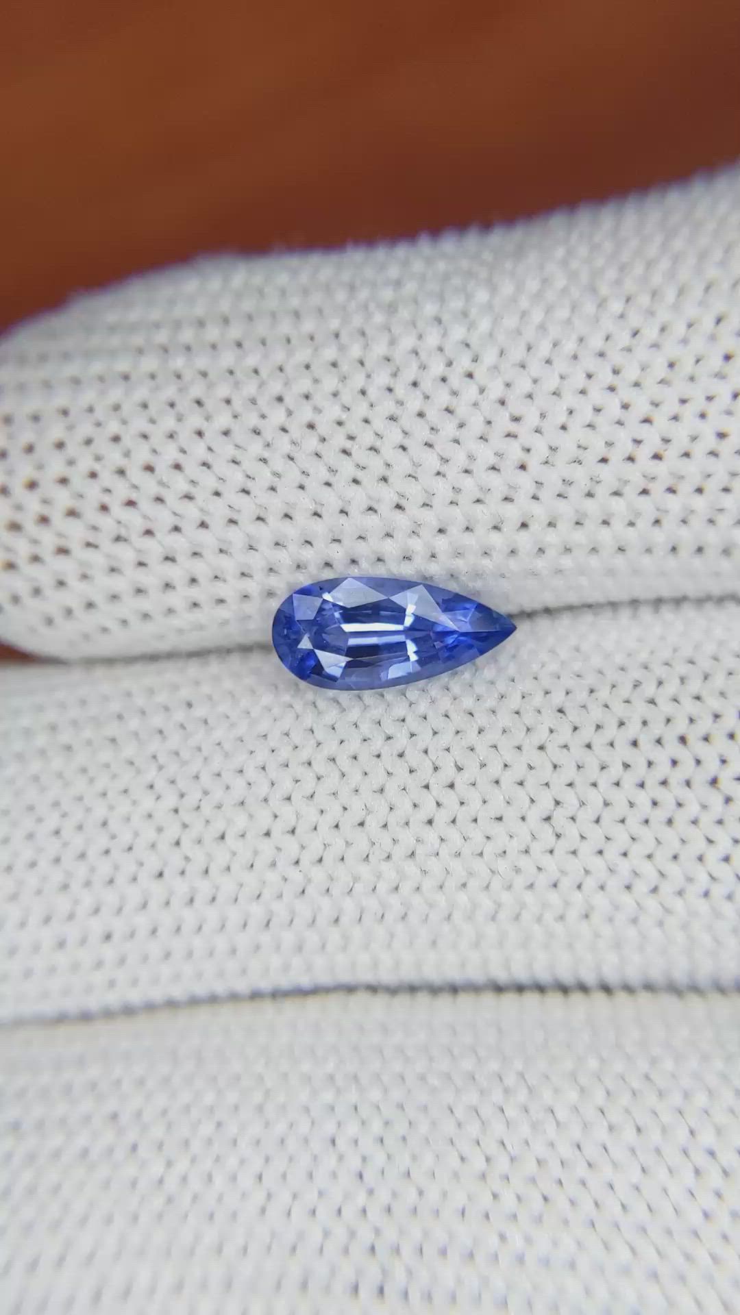 1.23 Ct. Blue Sapphire from Ceylon (Sri Lanka) Size Video