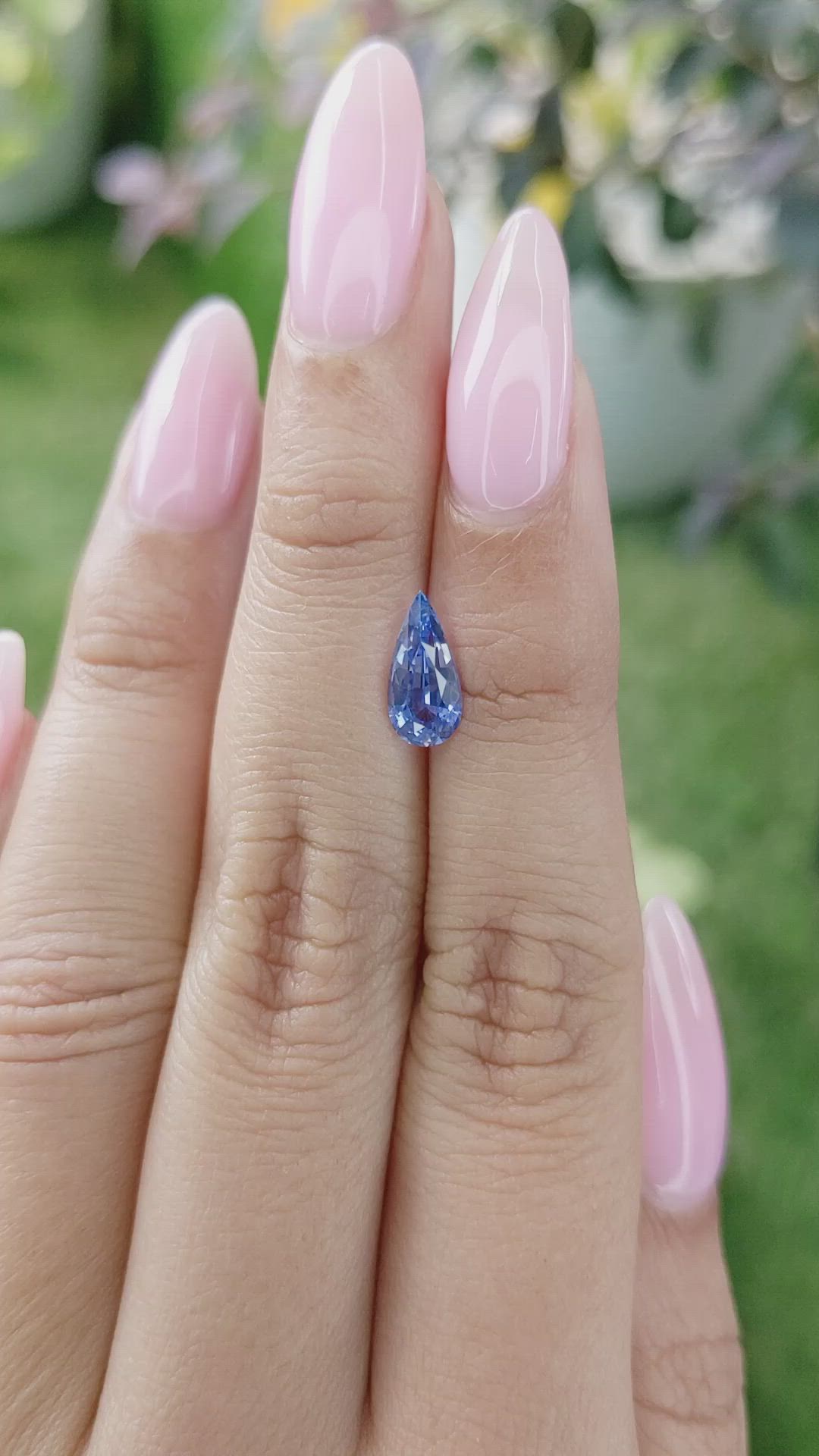 1.33 Ct. Blue Sapphire from Ceylon (Sri Lanka) Size Video