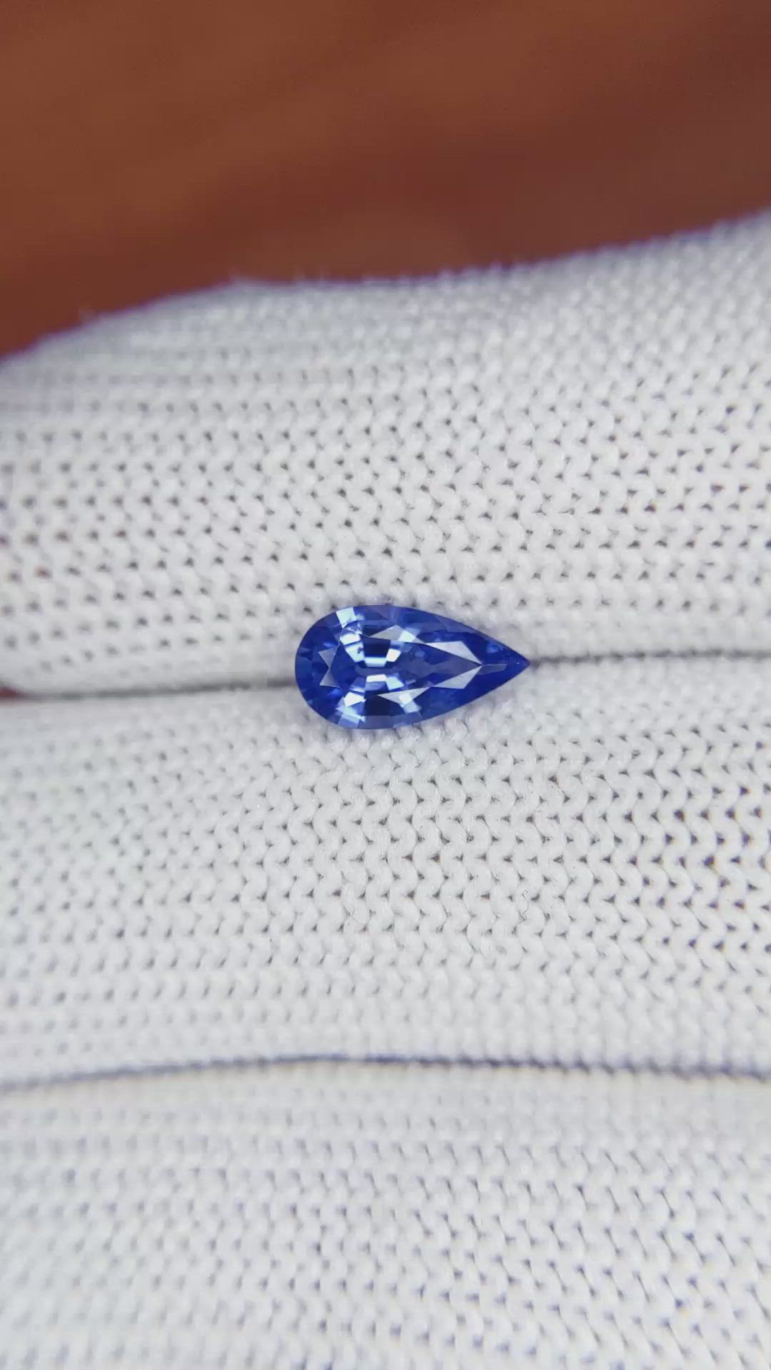 1.09 Ct. Blue Sapphire from Ceylon (Sri Lanka) Size Video