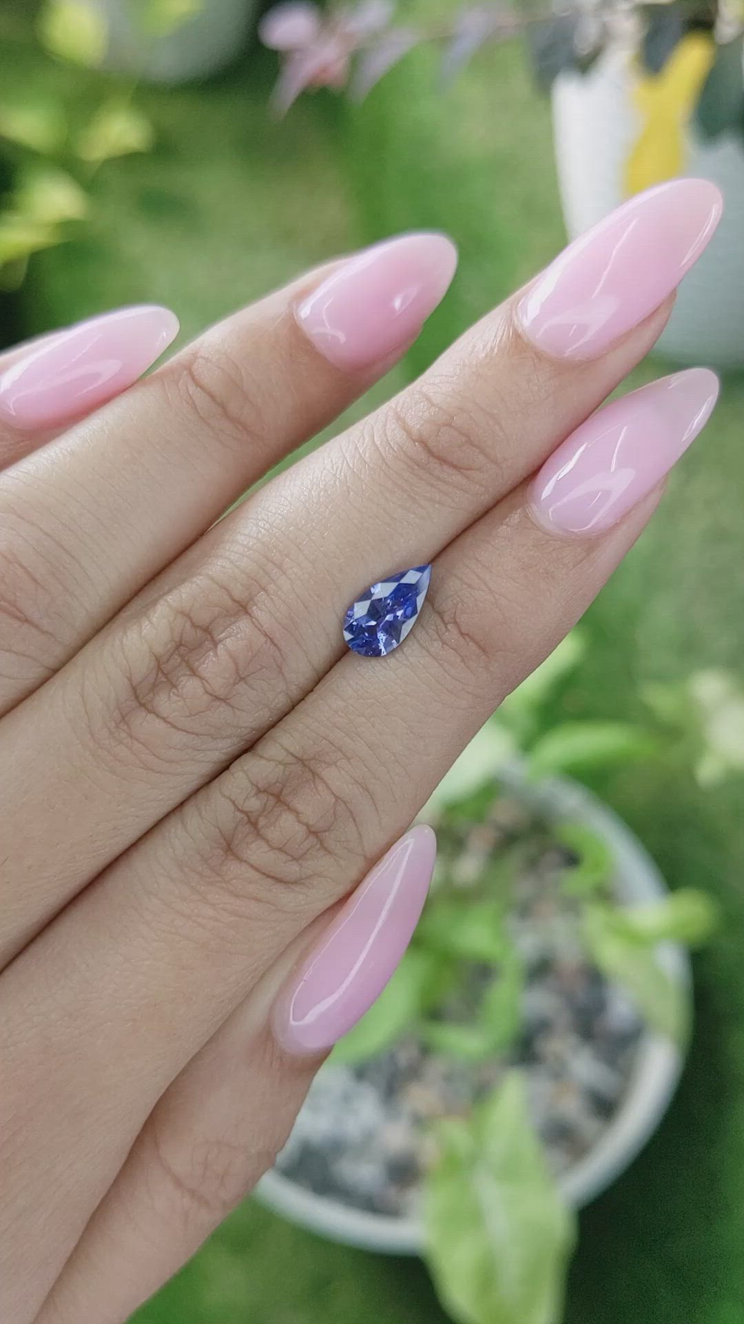 1.09 Ct. Blue Sapphire from Ceylon (Sri Lanka) Size Video