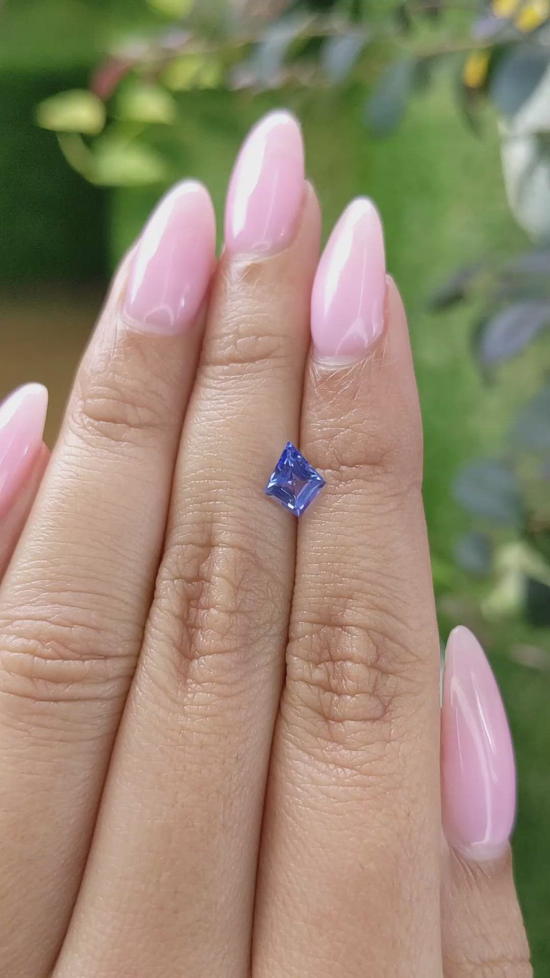 0.85 Ct. Blue Sapphire from Ceylon (Sri Lanka) Size Video