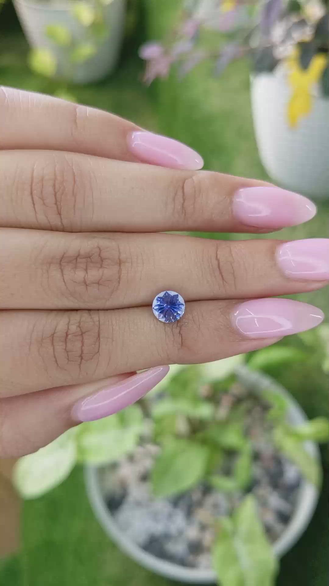 1.37 Ct. Blue Sapphire from Ceylon (Sri Lanka) Size Video